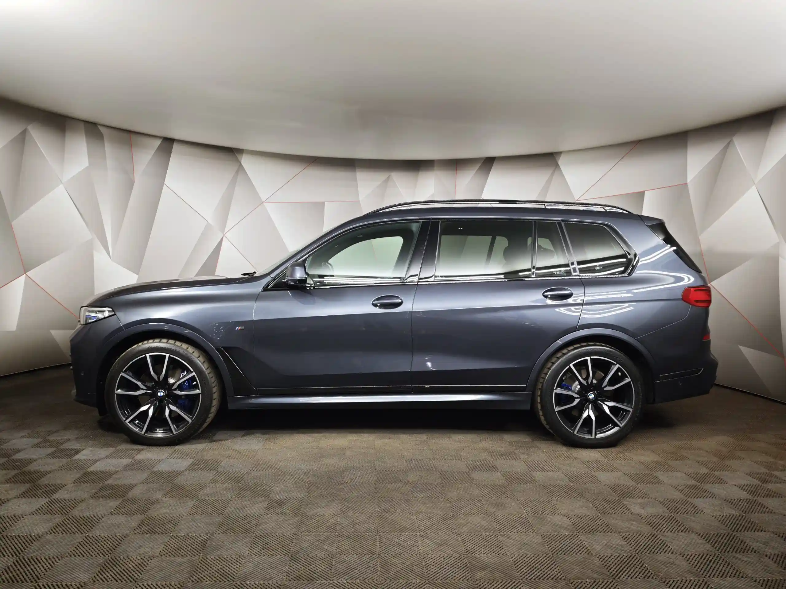 BMW X7 2021