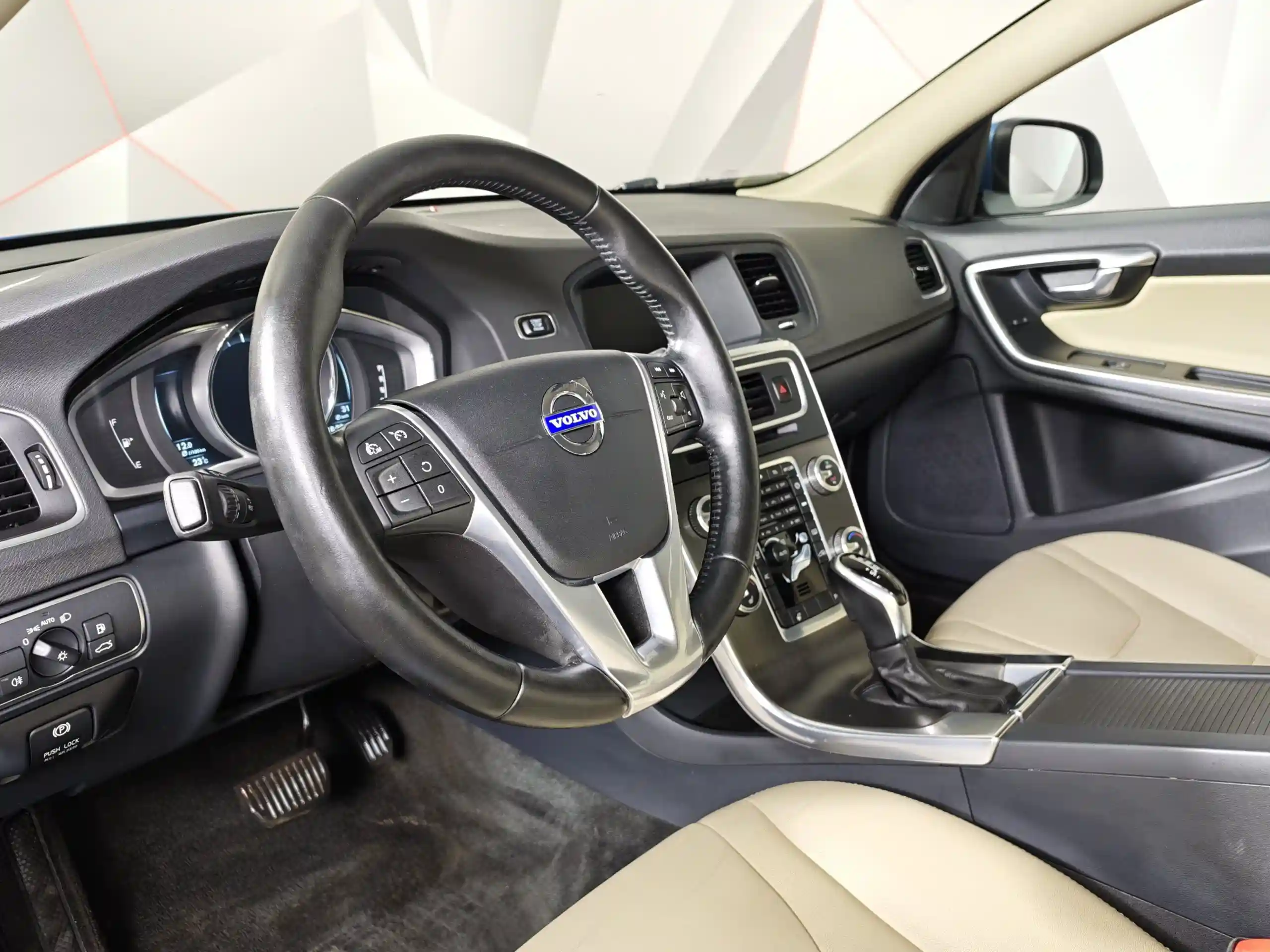 Volvo S60 2014