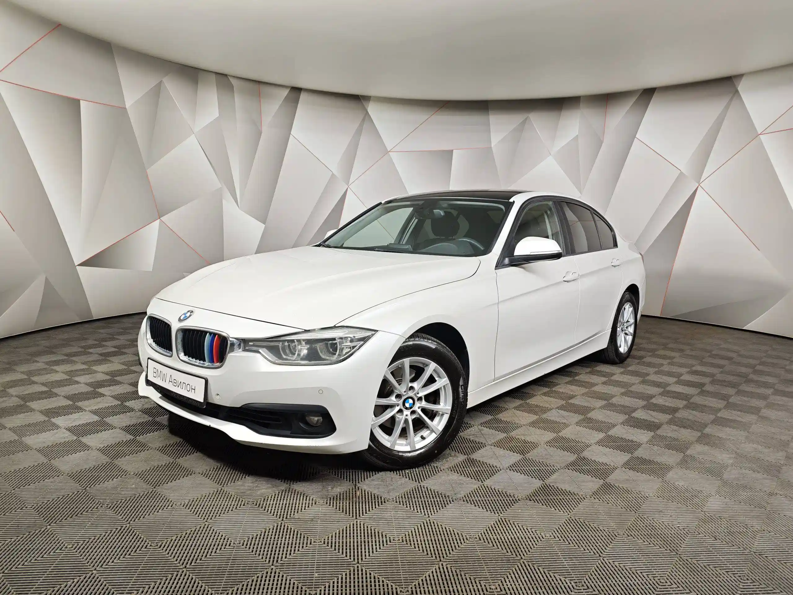 BMW 3 серия 2017