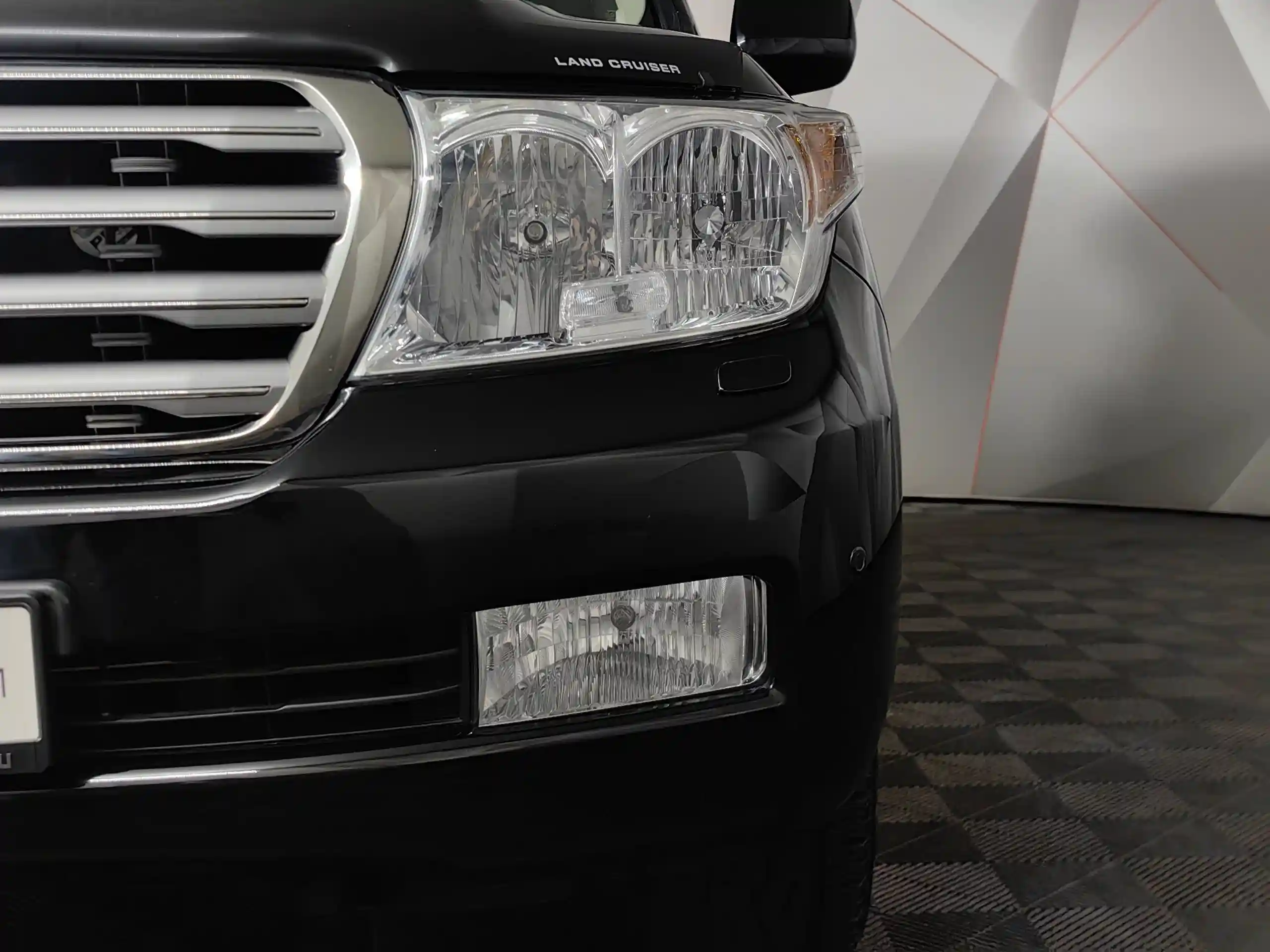 Toyota Land Cruiser 2011
