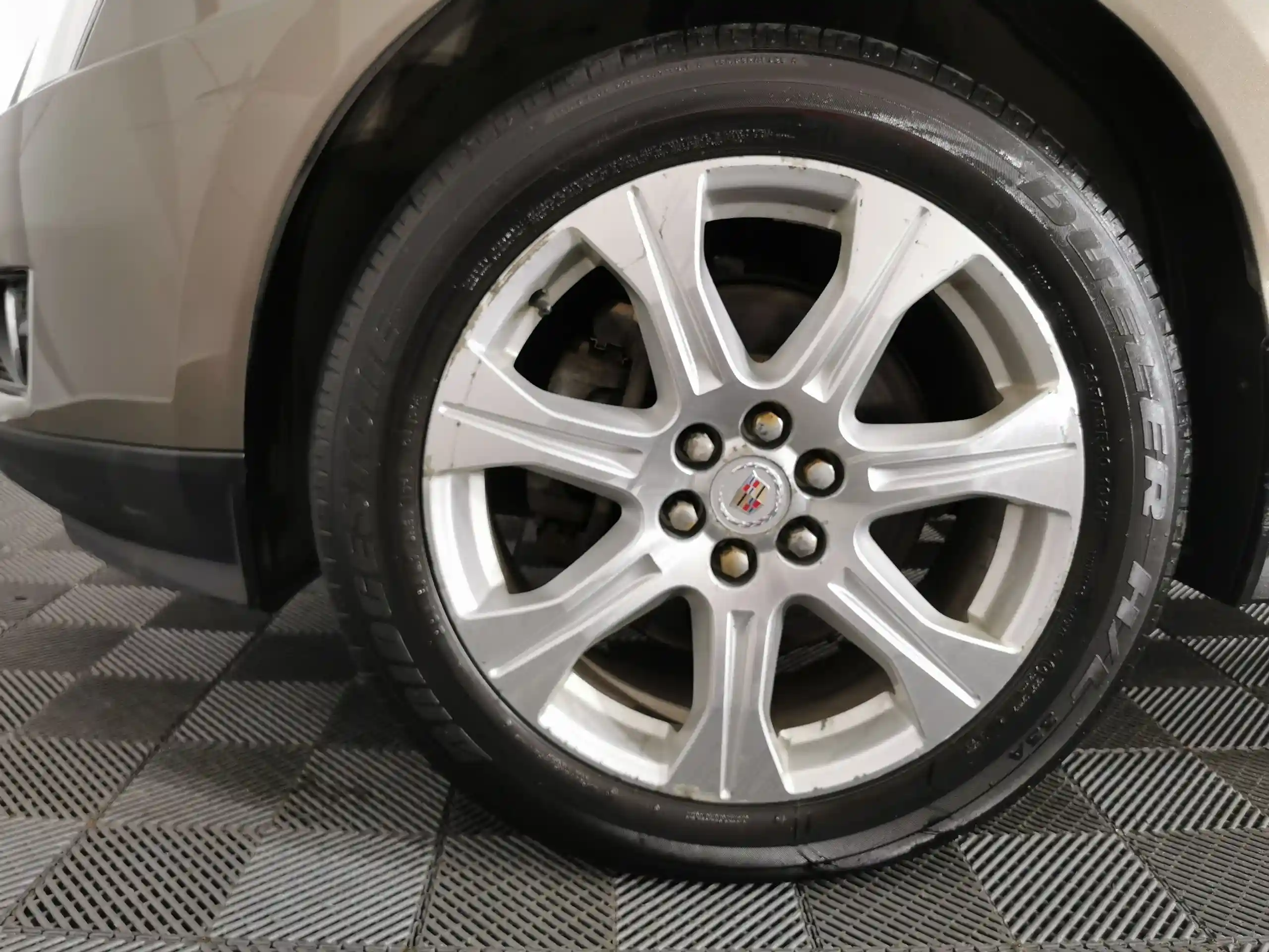 Cadillac SRX 2014