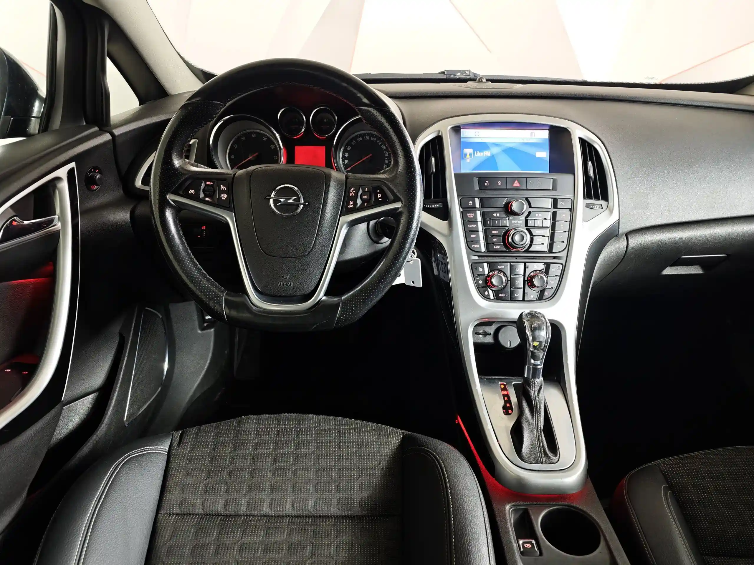 Opel Astra 2013
