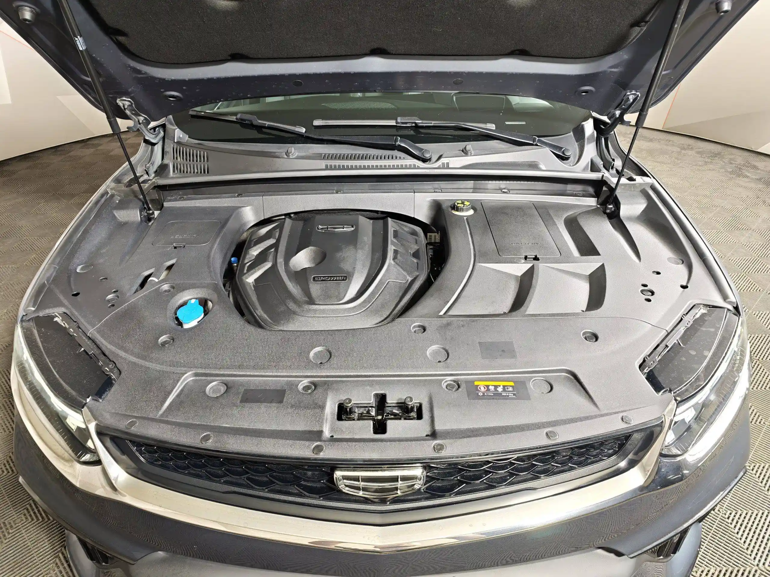 Geely Tugella 2023