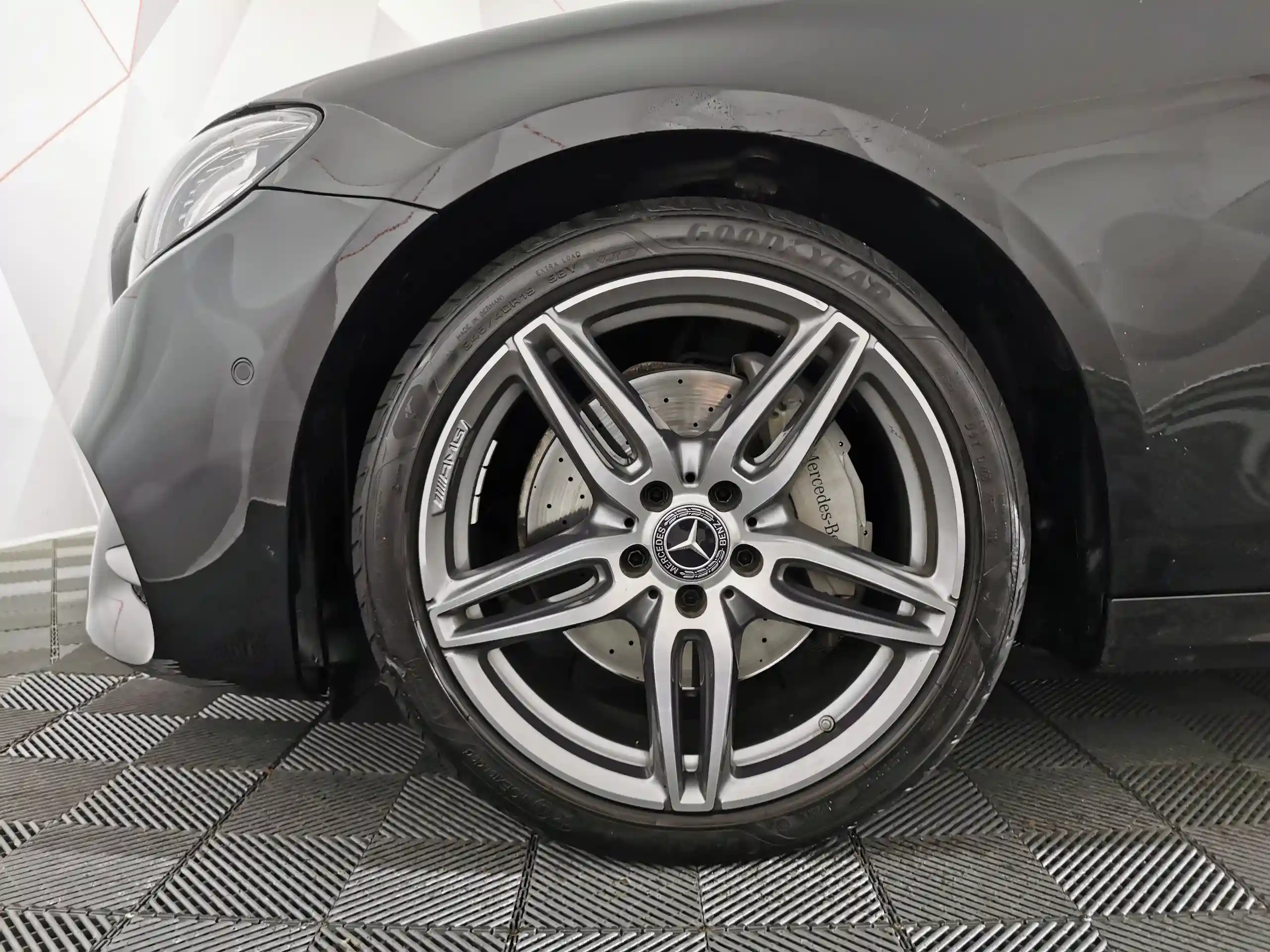 Mercedes-Benz E-Класс 2018