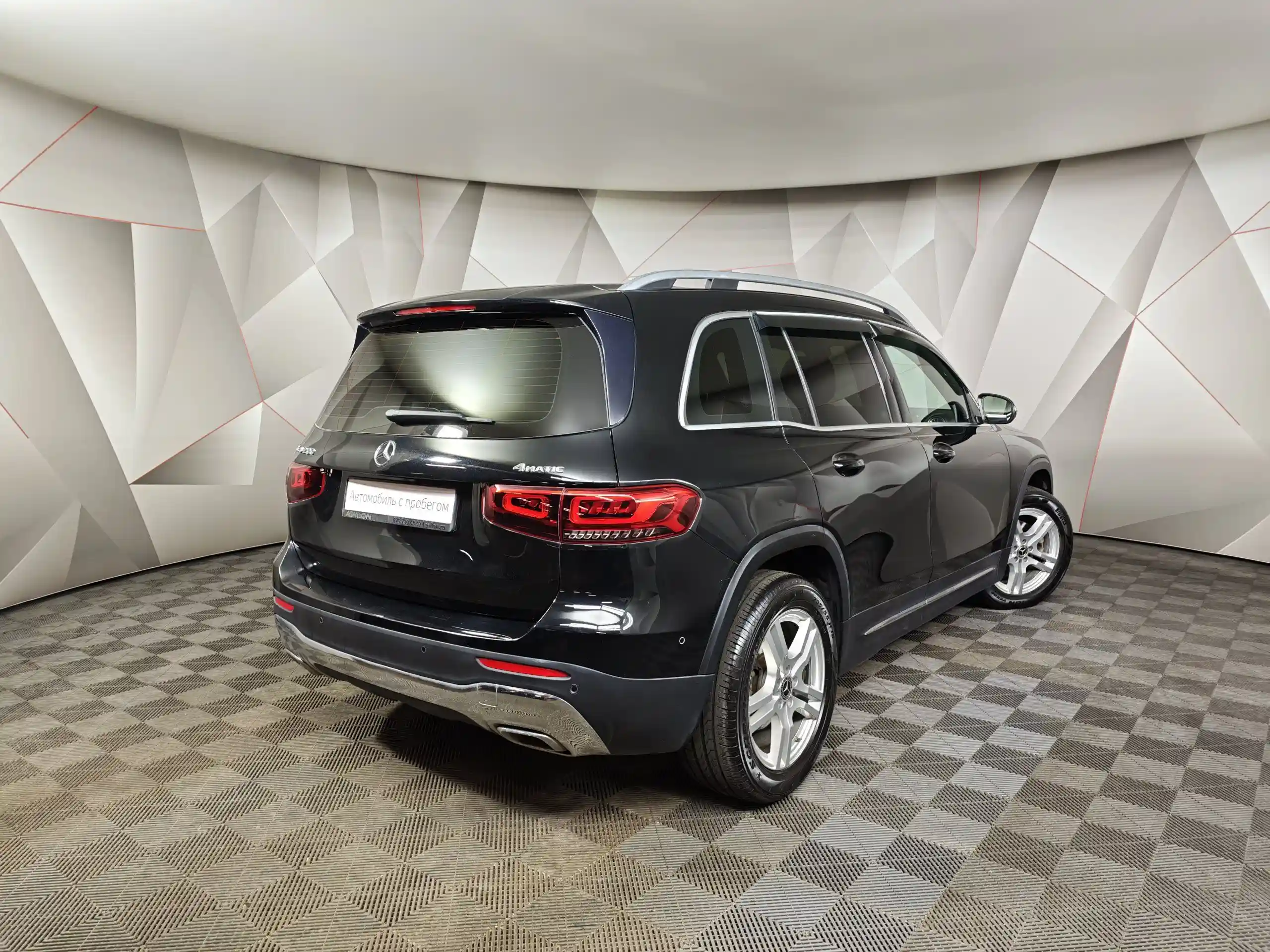 Mercedes-Benz GLB 2021