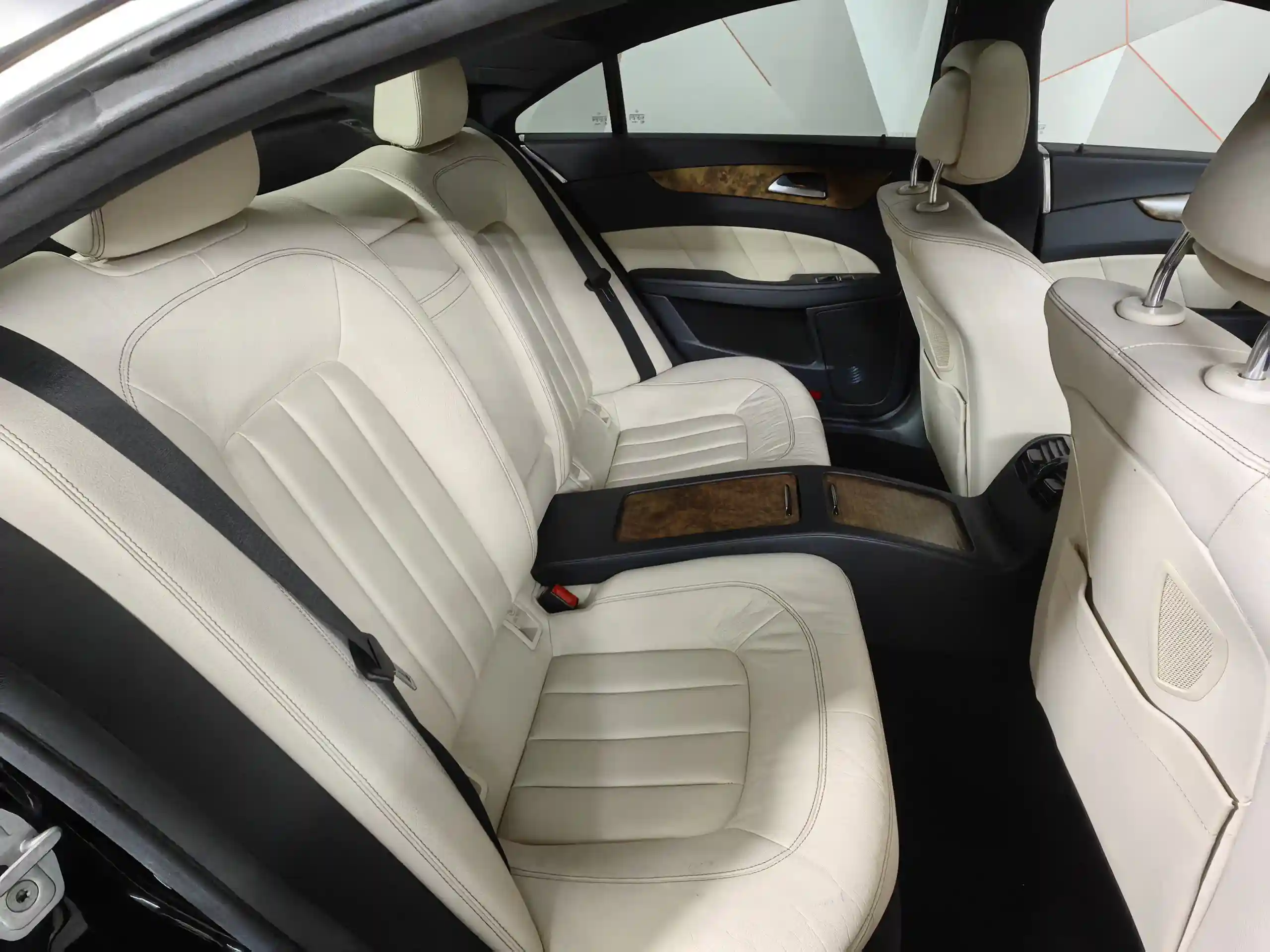 Mercedes-Benz CLS 2011