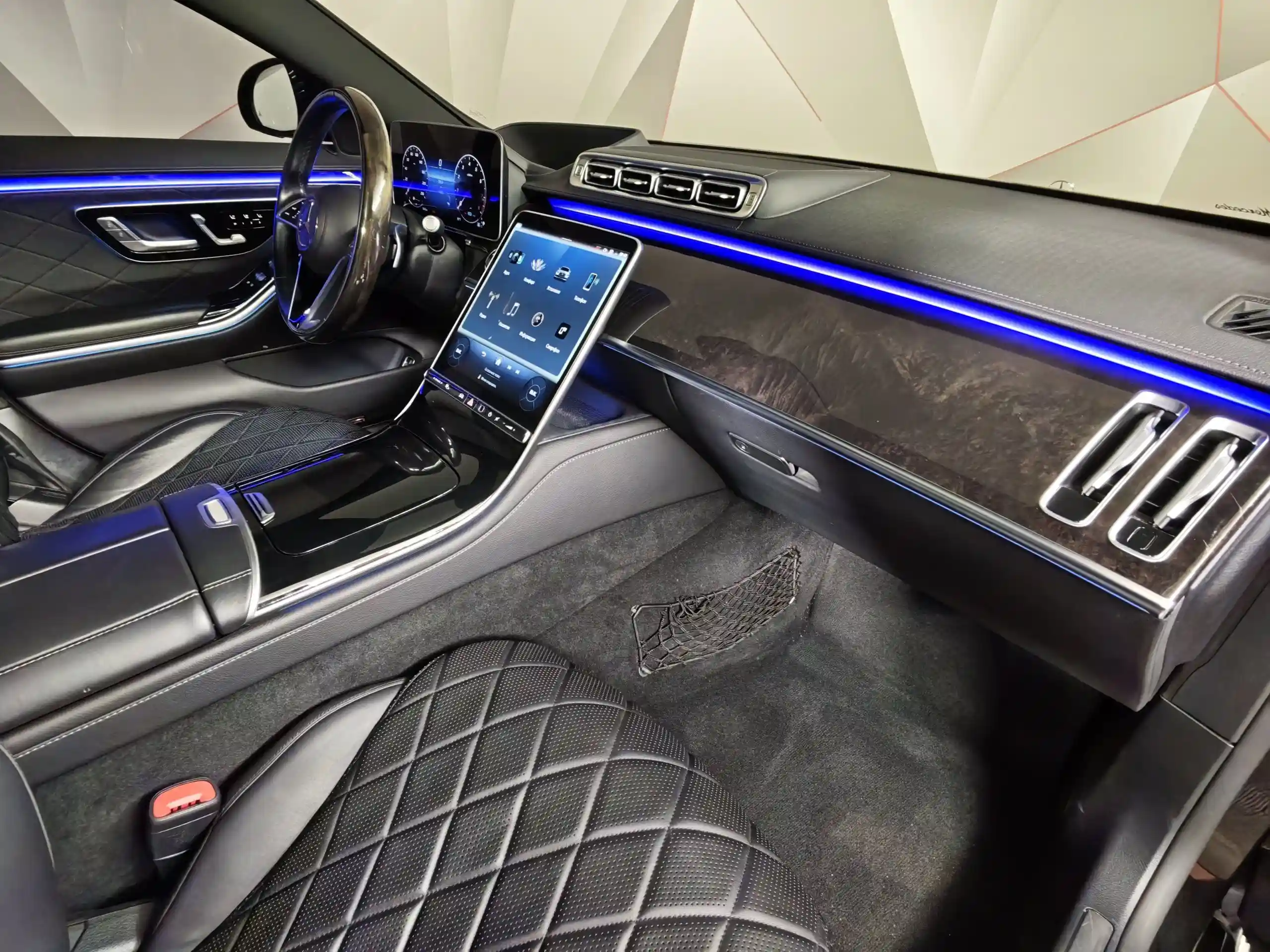 Mercedes-Benz S-Класс 2021