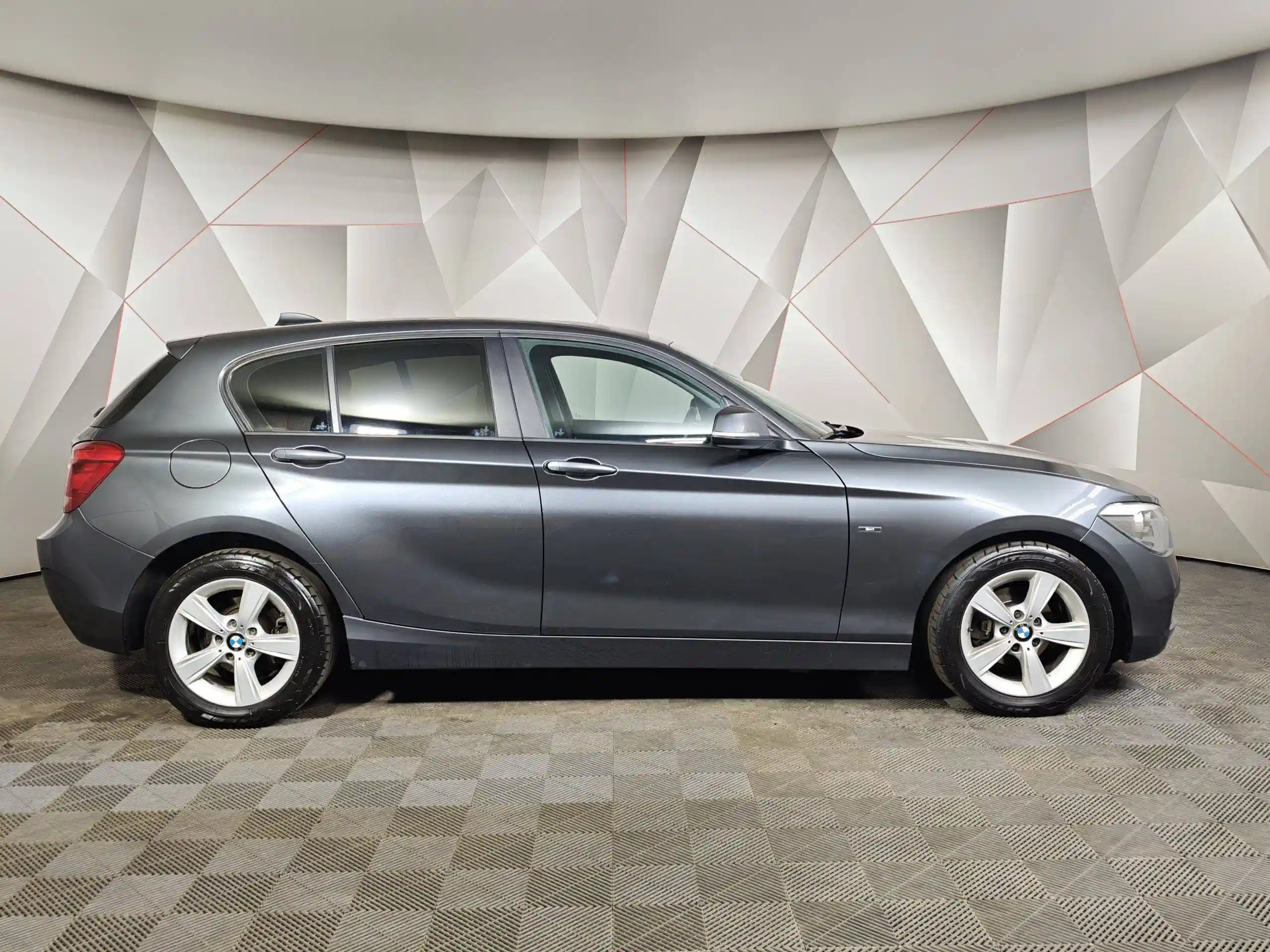 BMW 1 серия 2013