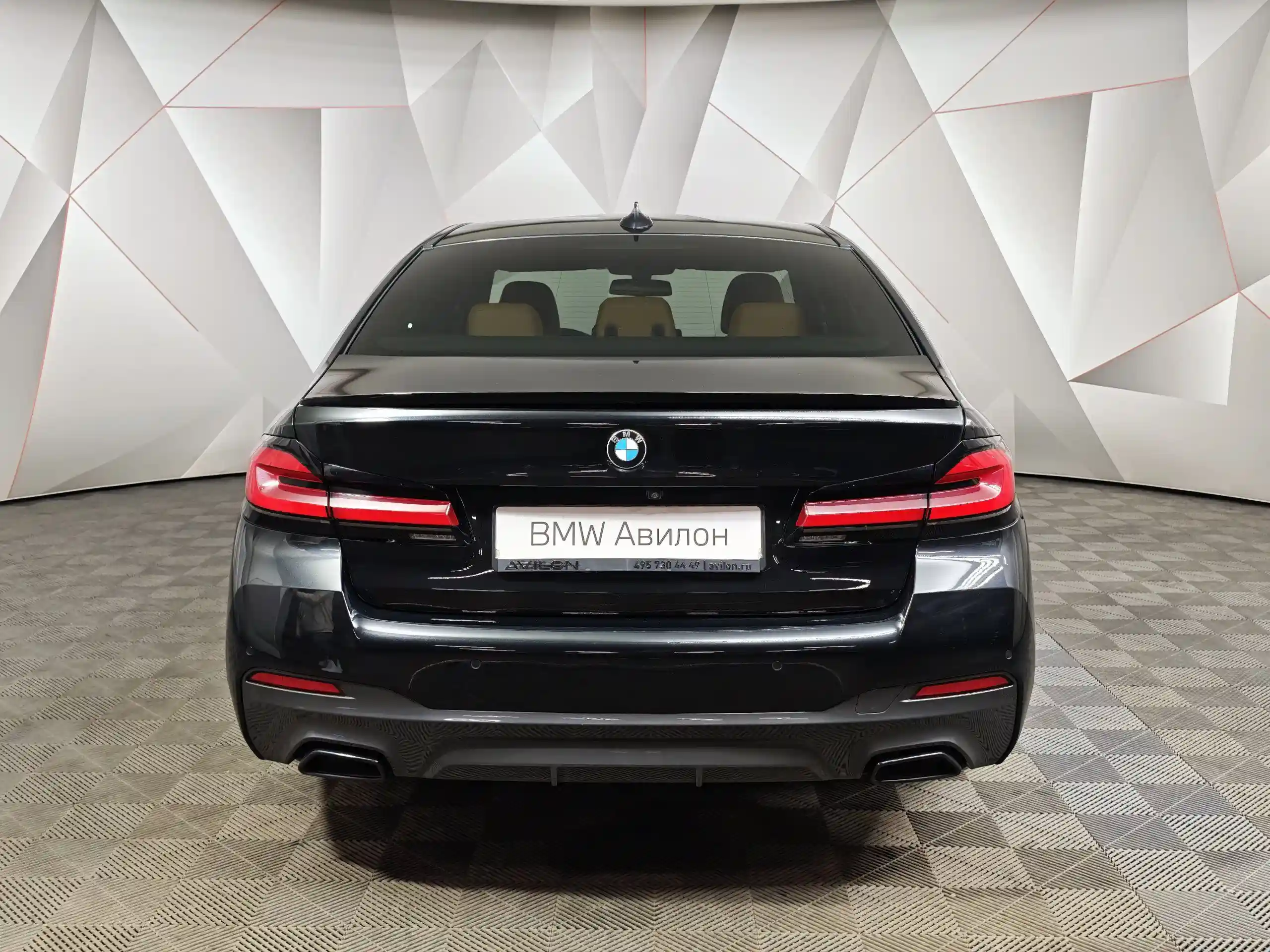 BMW 5 серия 2021