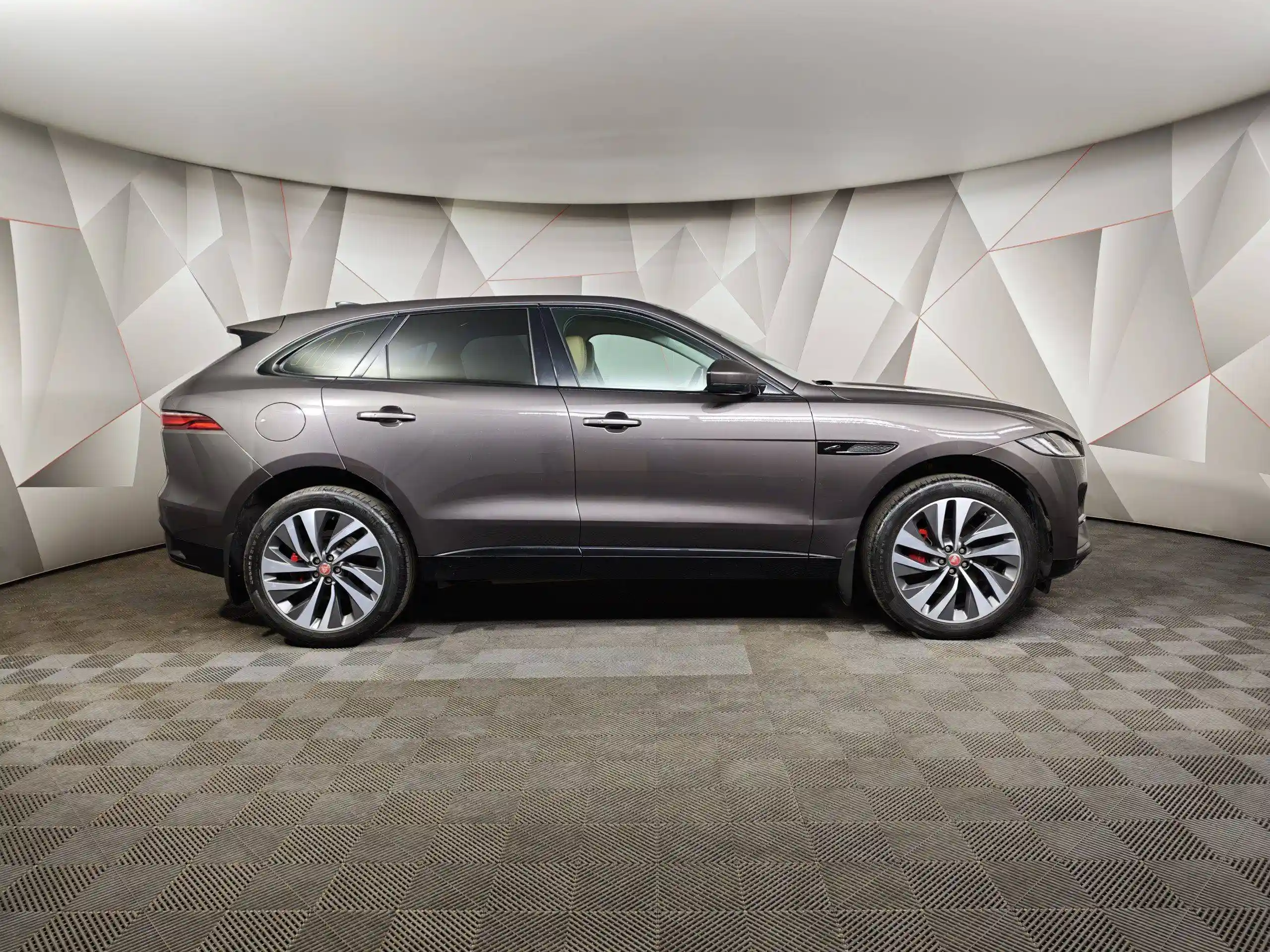 Jaguar F-Pace 2021