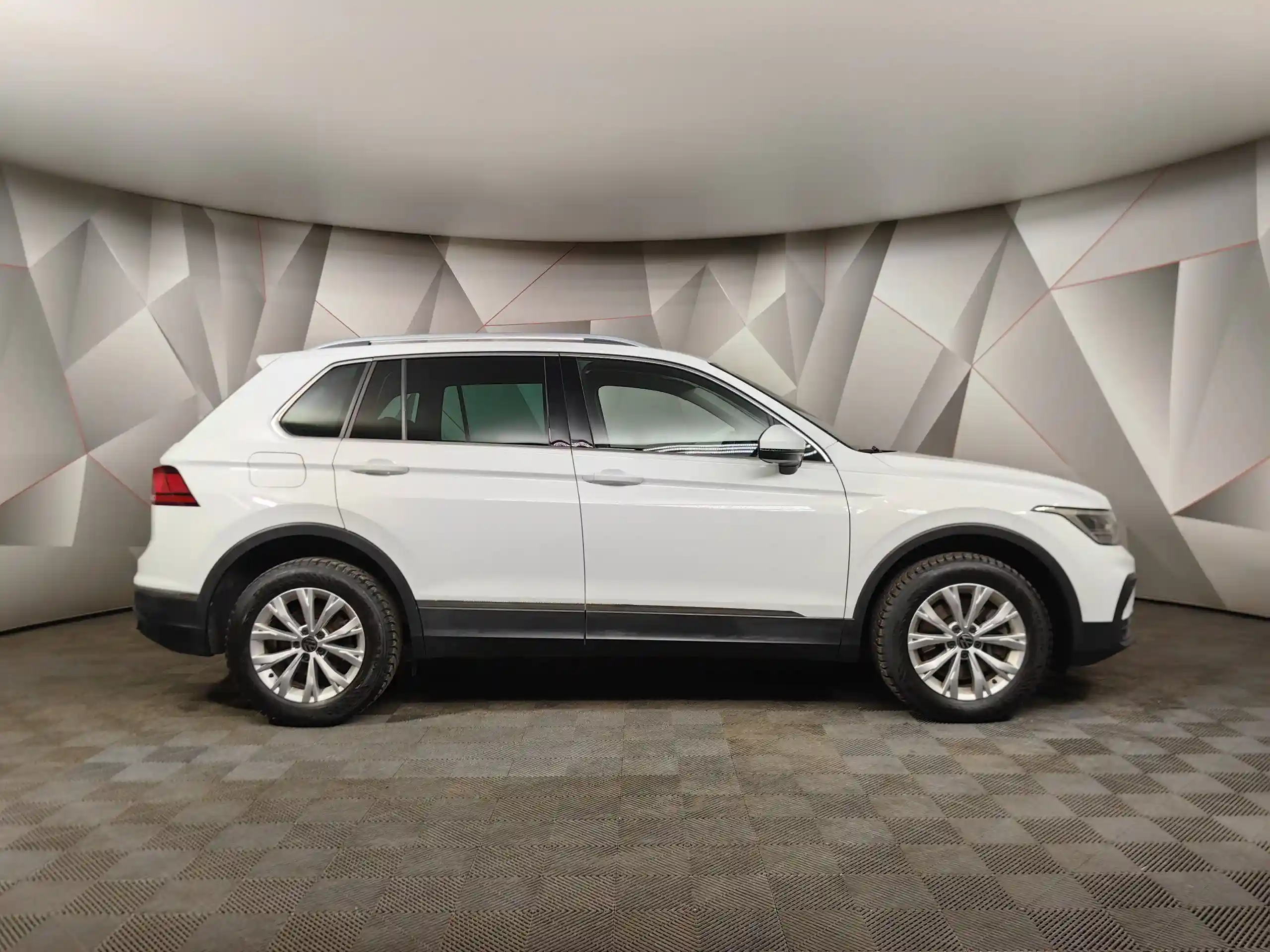 Volkswagen Tiguan 2021