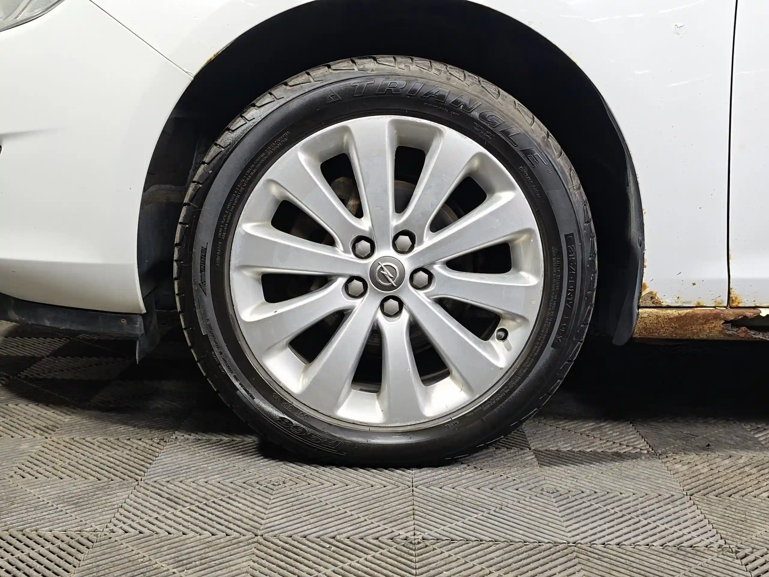 Opel Astra 2011