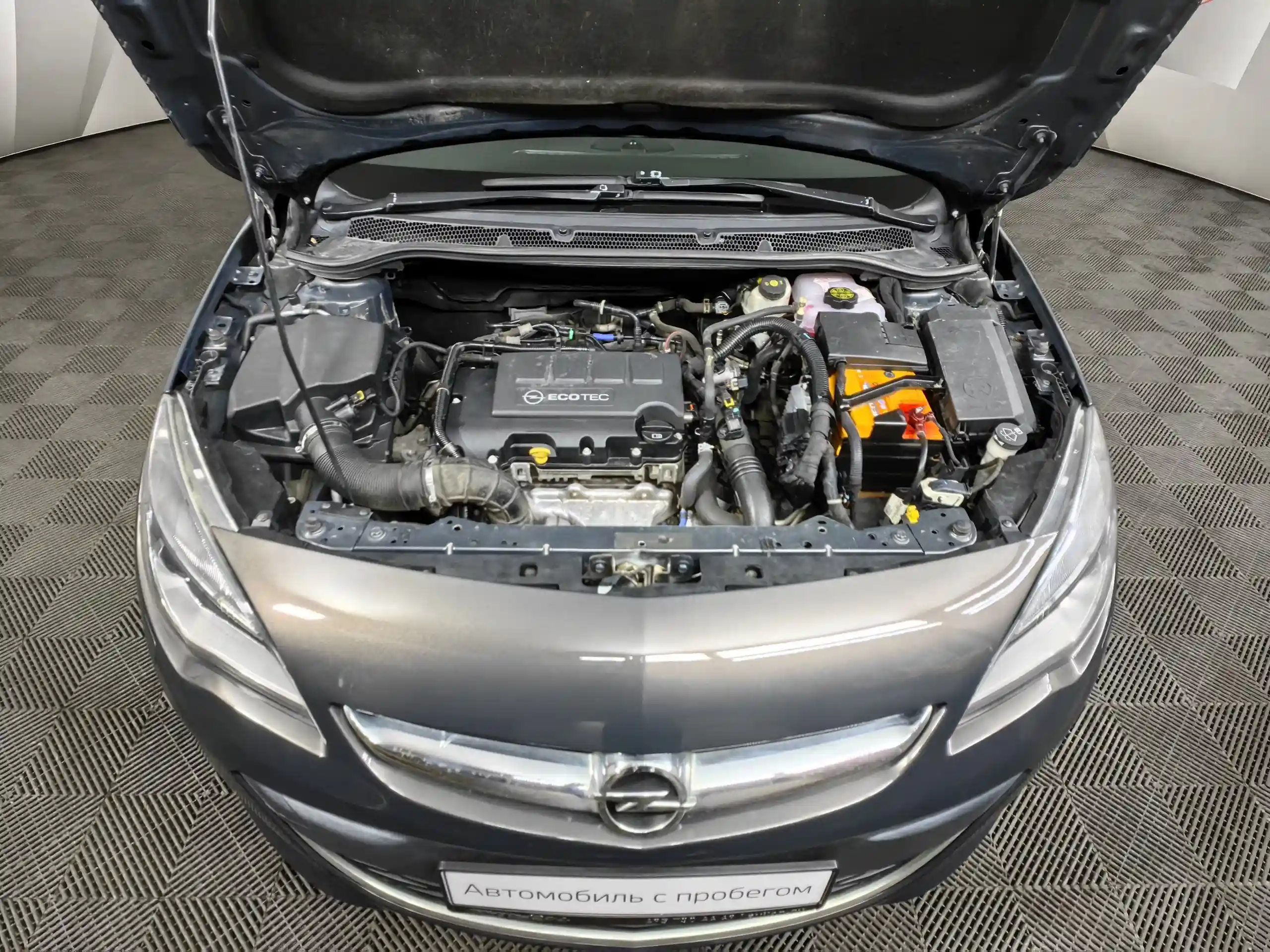 Opel Astra 2013