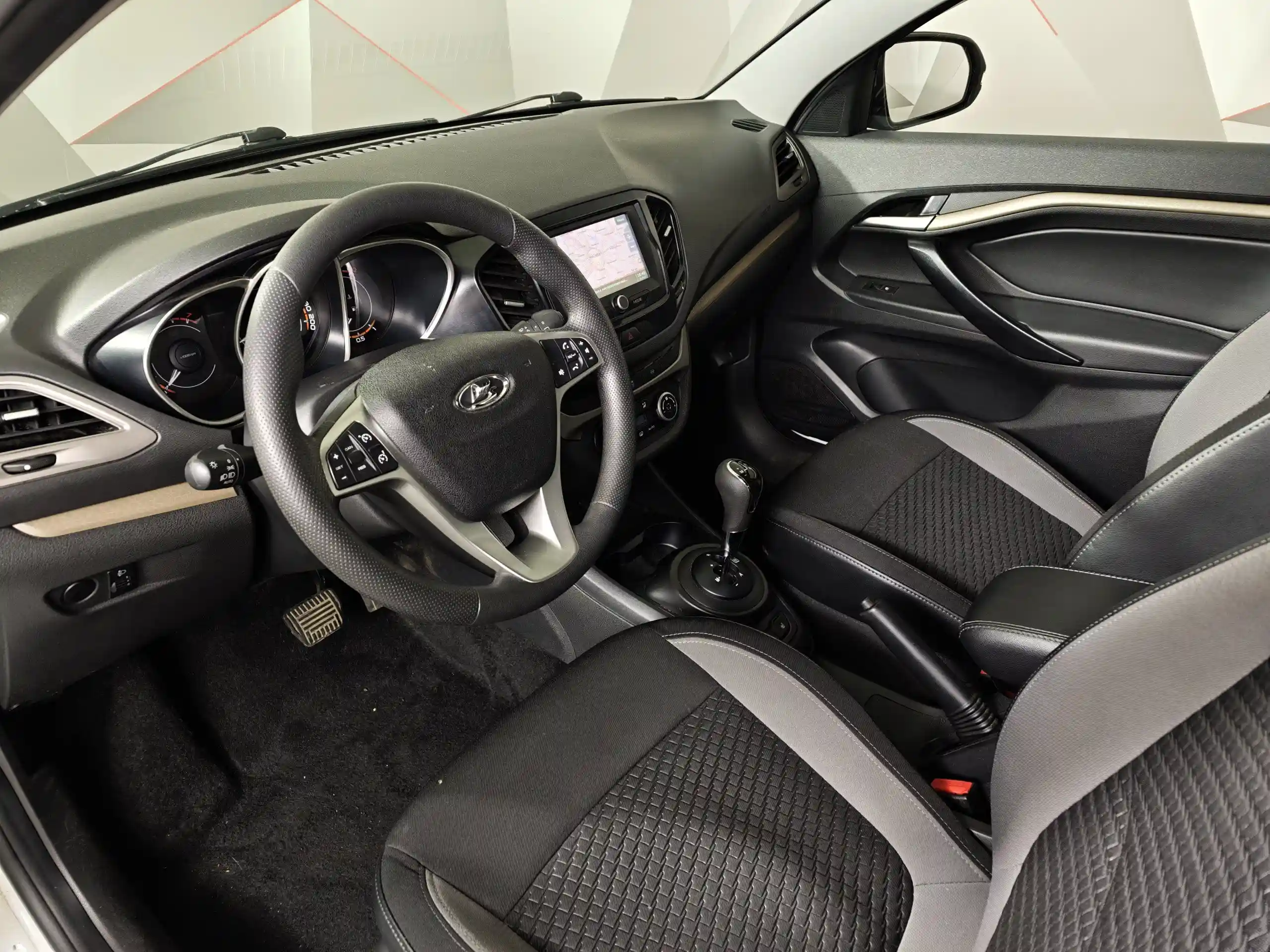 ВАЗ (Lada) Vesta 2017