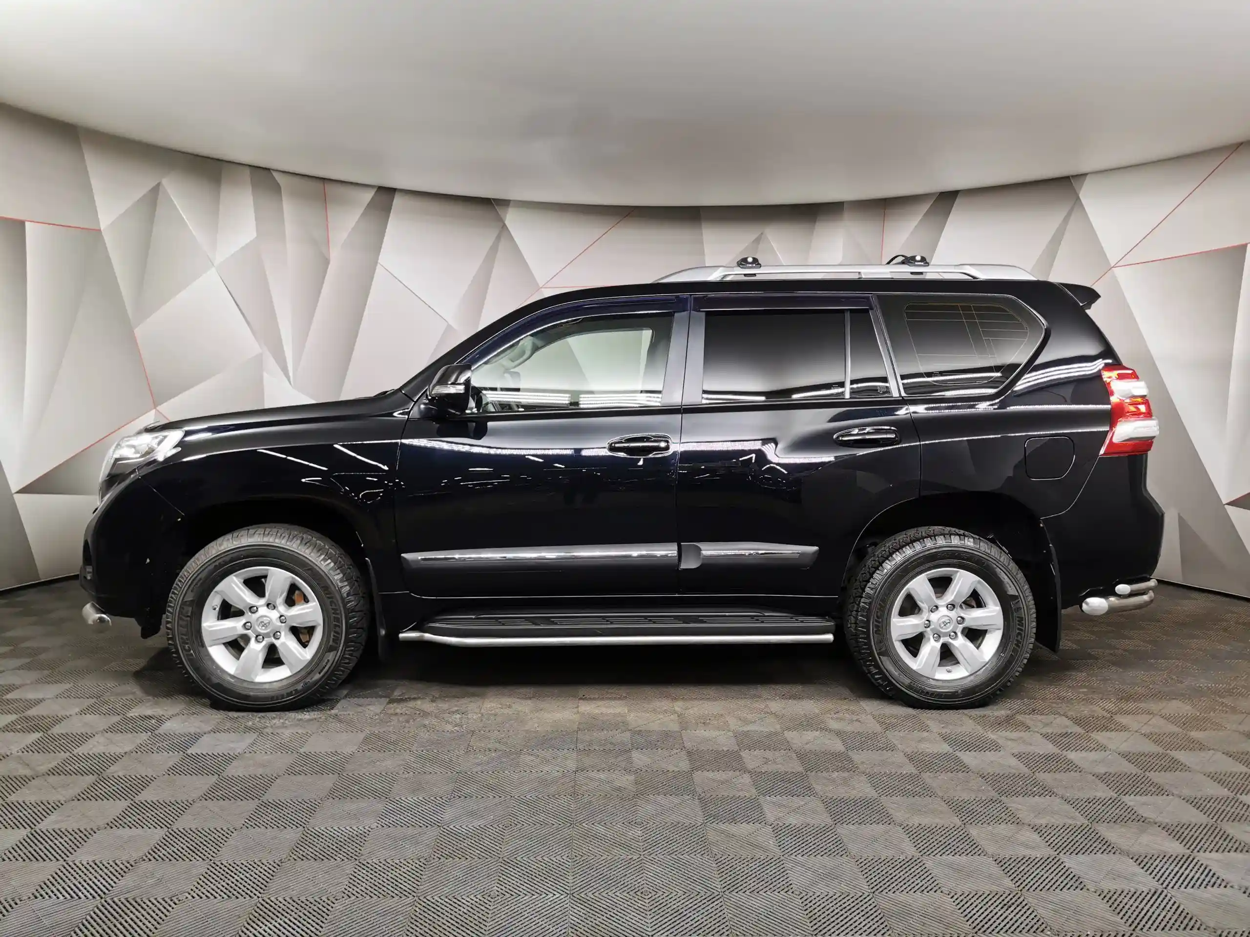 Toyota Land Cruiser Prado 2013