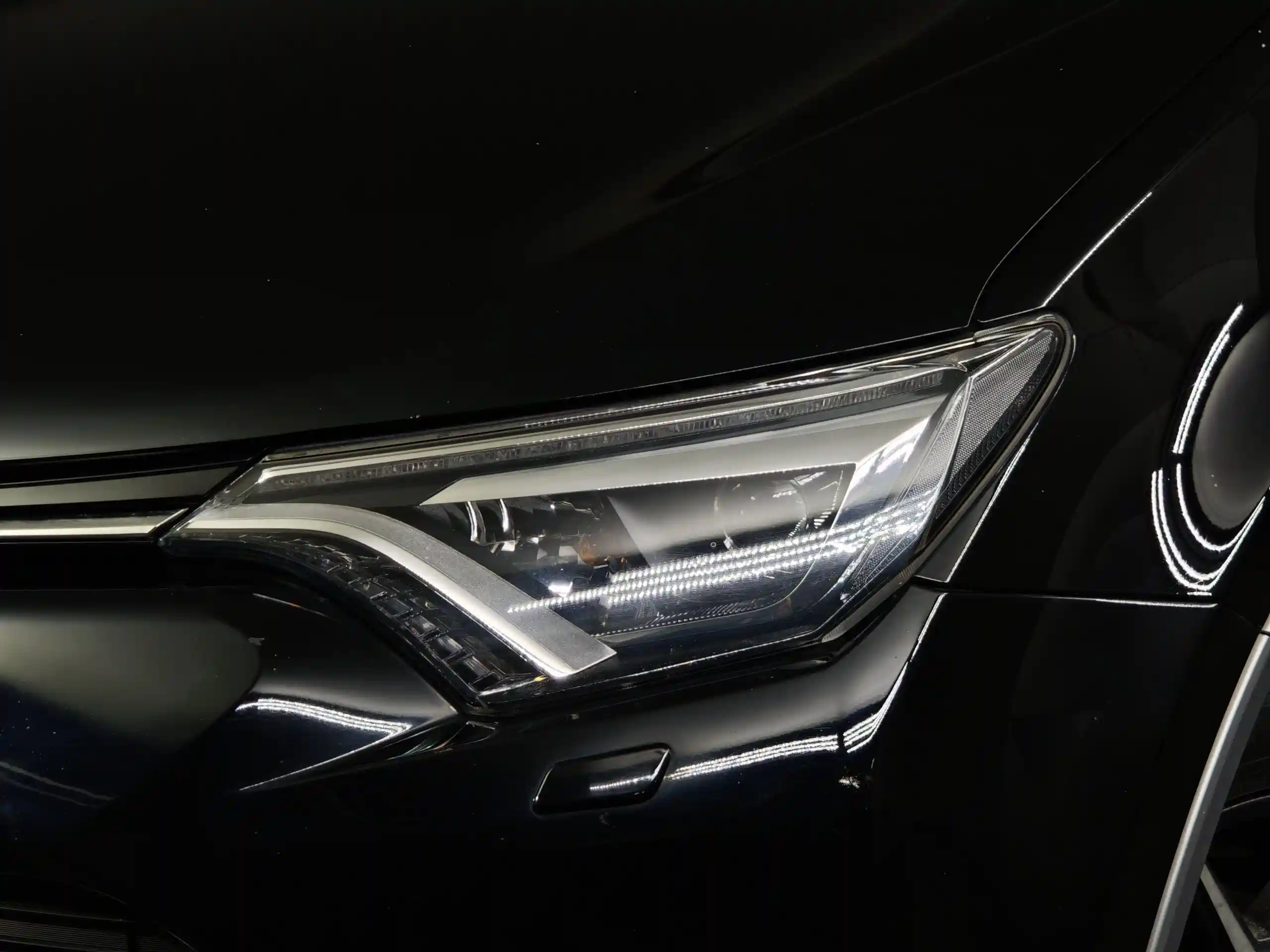 Toyota RAV4 2016