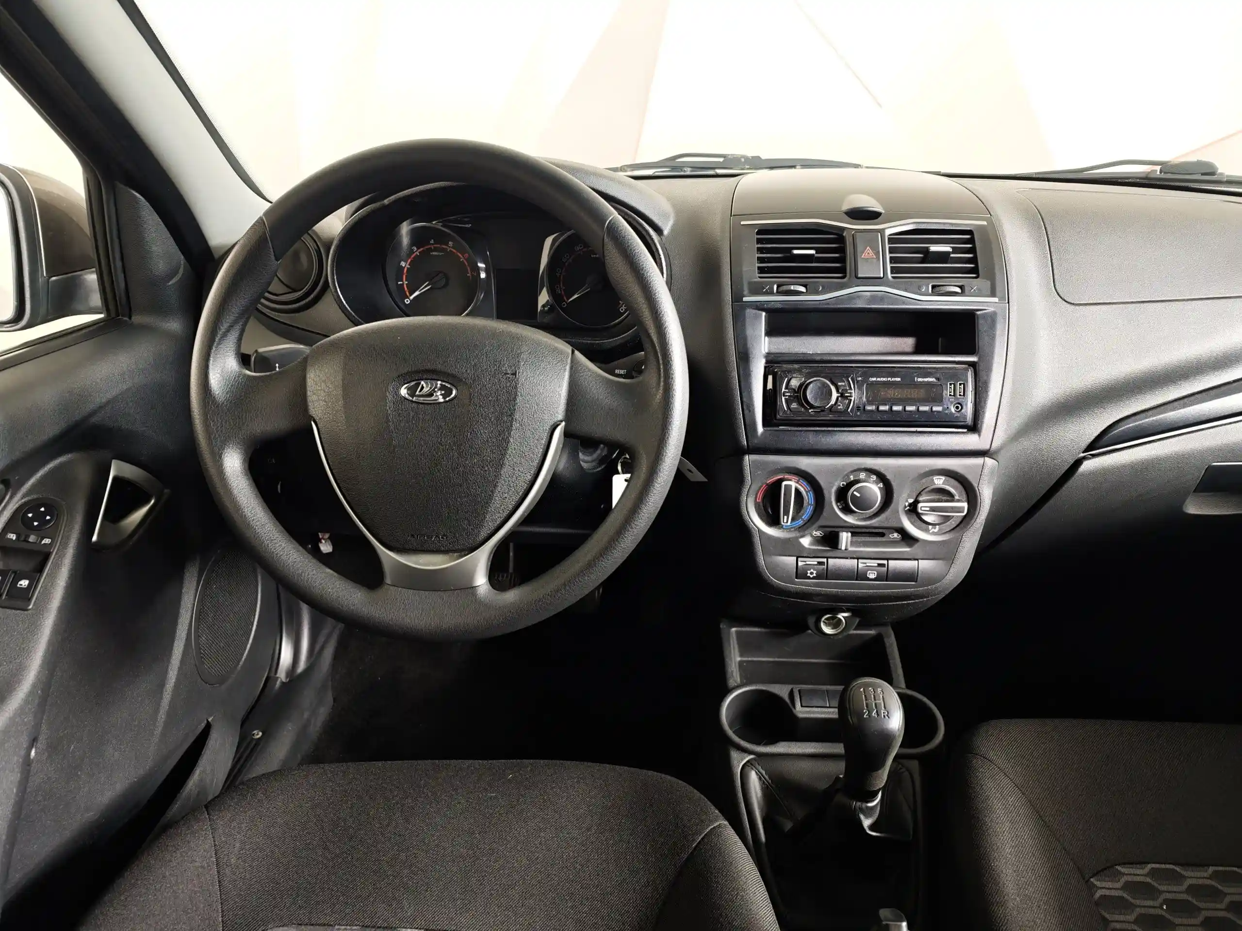 ВАЗ (Lada) Granta 2024
