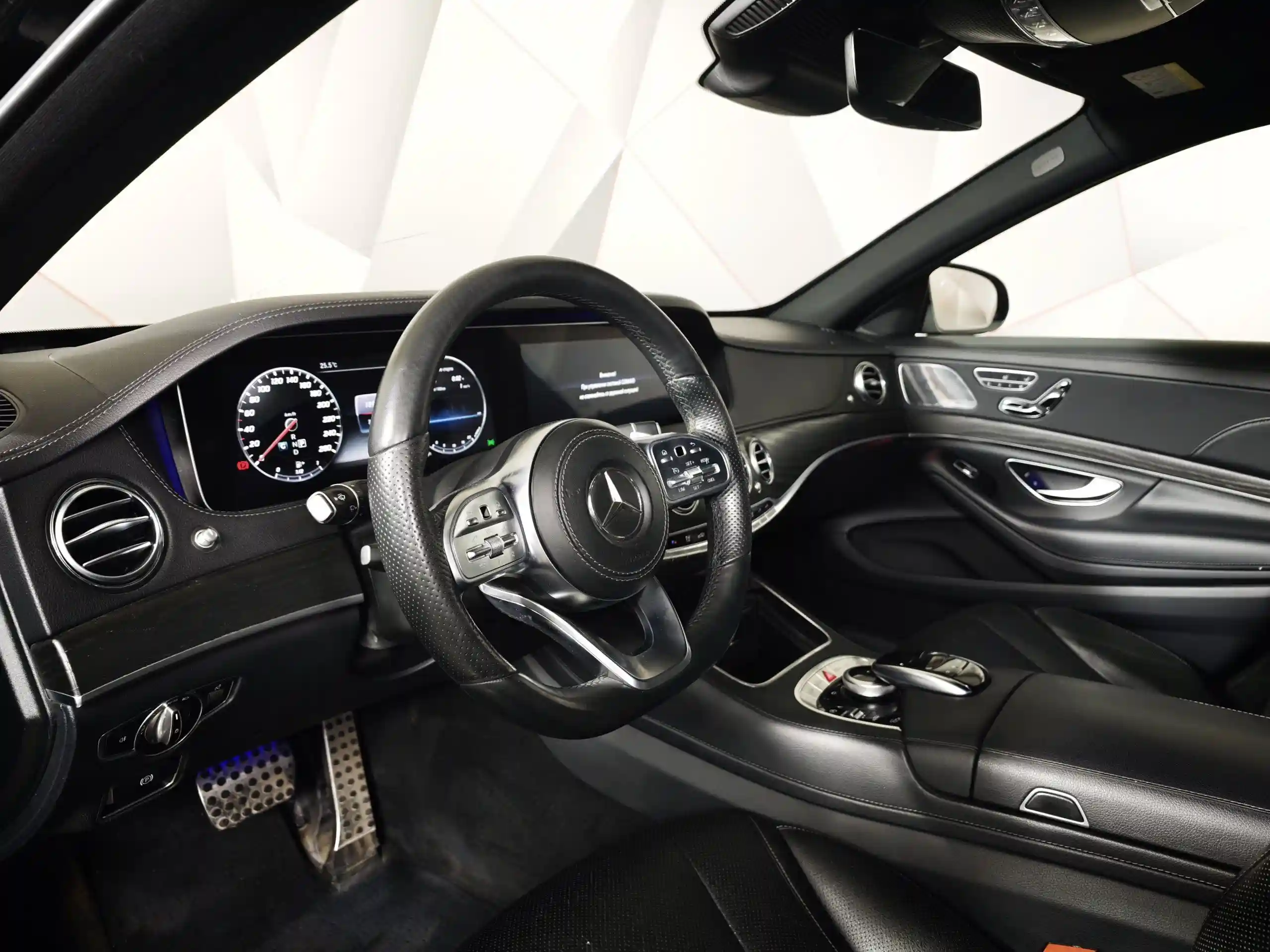 Mercedes-Benz S-Класс 2018