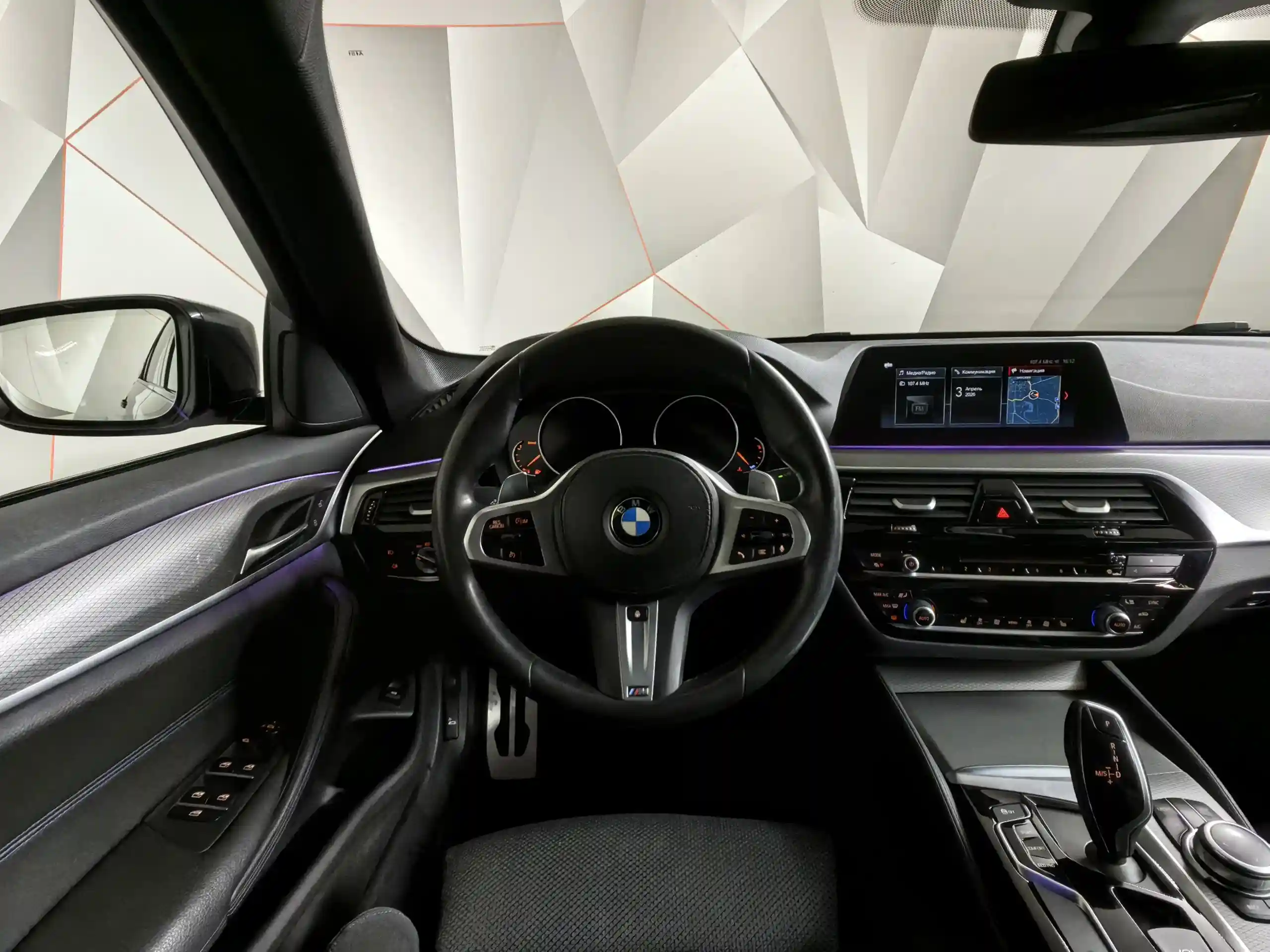 BMW 5 серия 2019