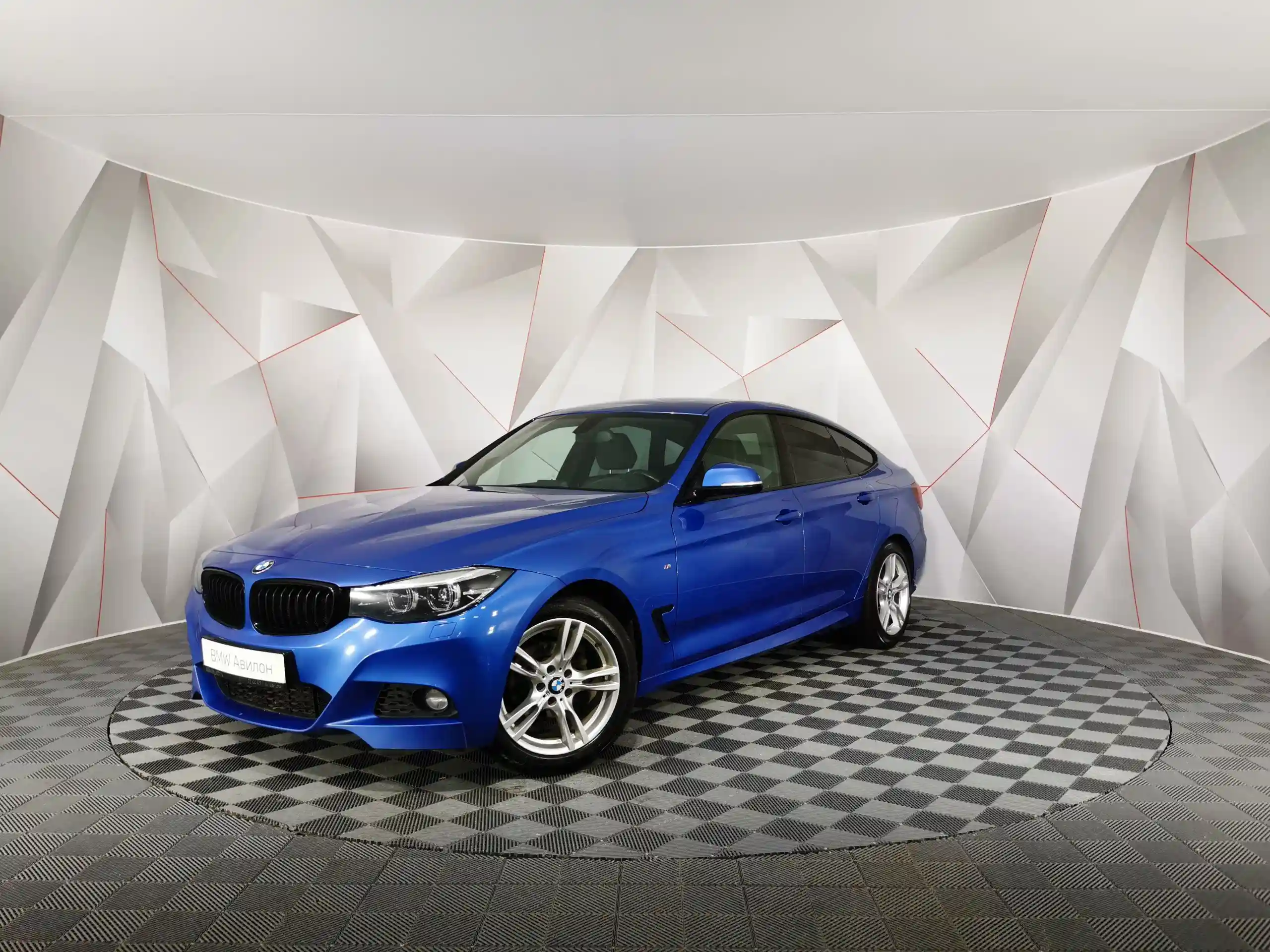 BMW 3 серия 2019