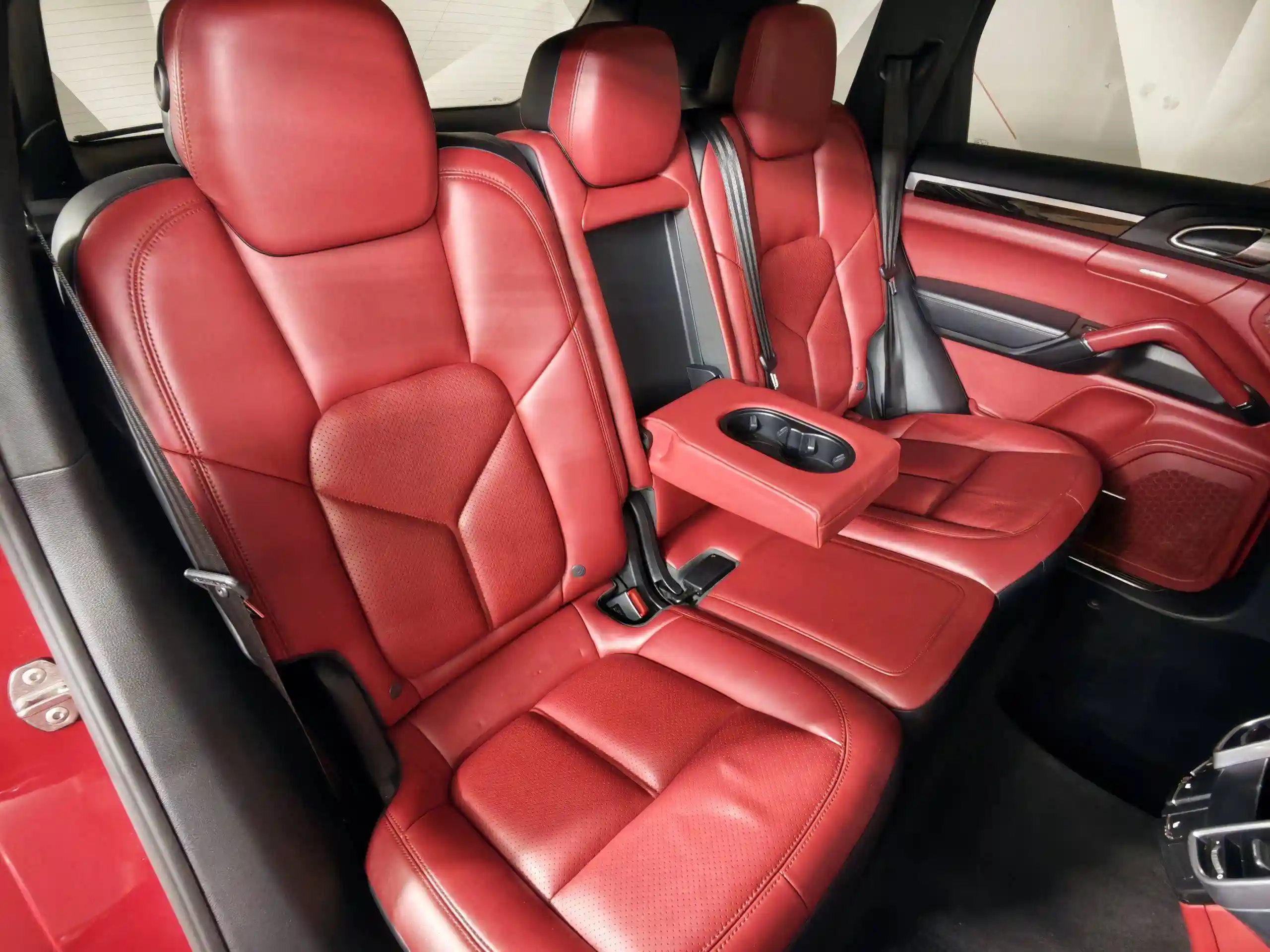 Porsche Cayenne 2014