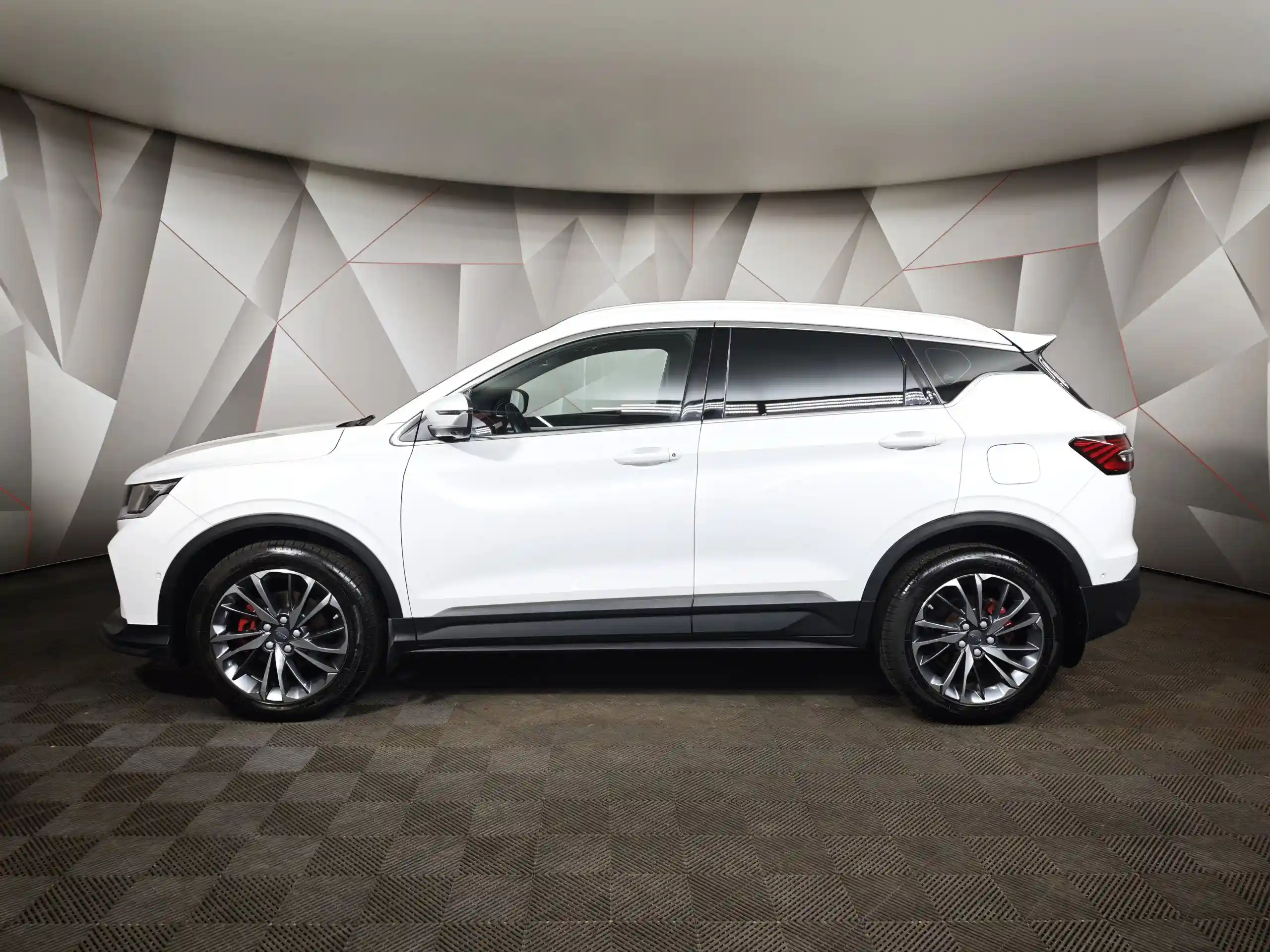 Geely Coolray 2022