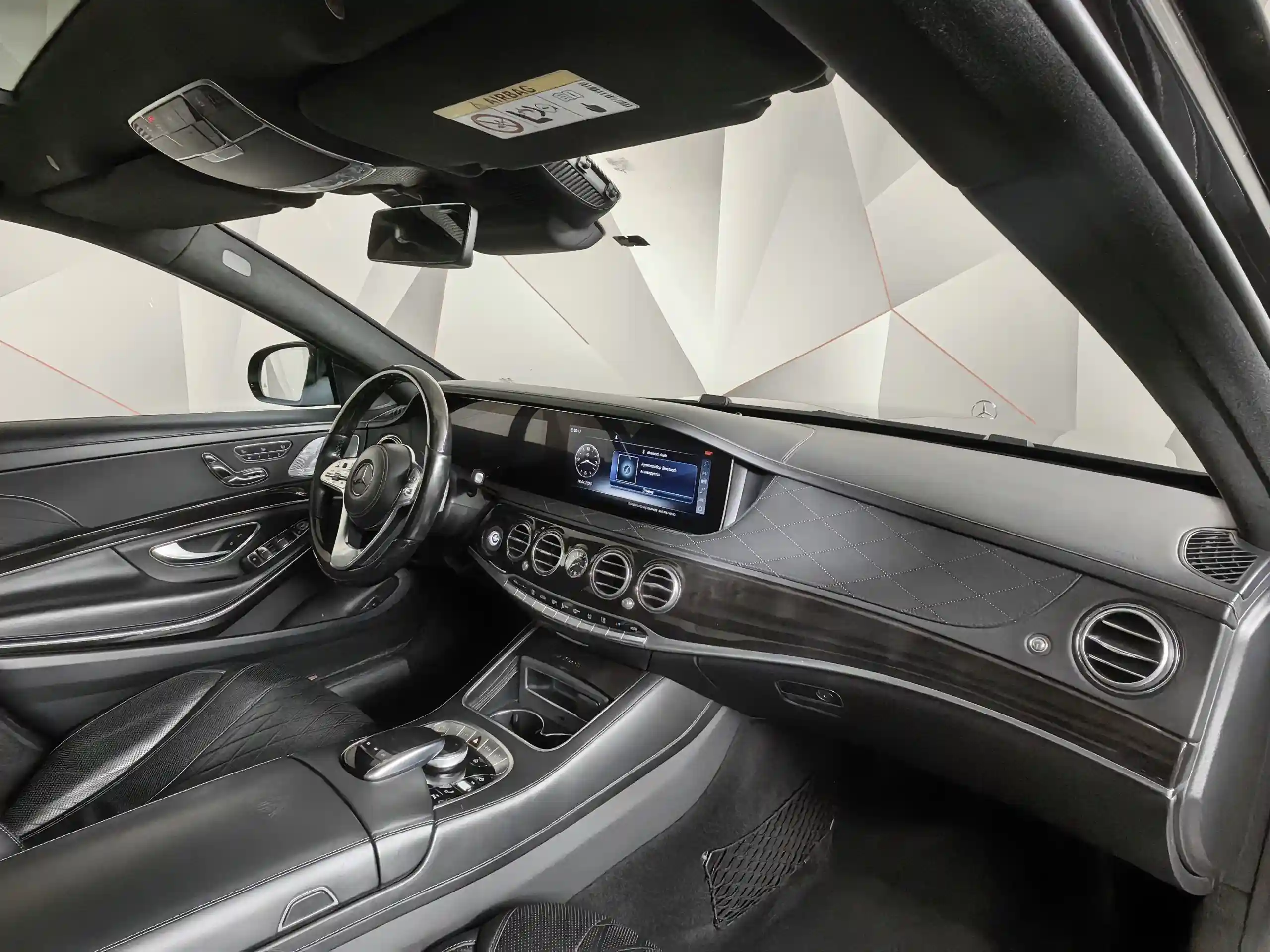 Mercedes-Benz S-Класс 2019