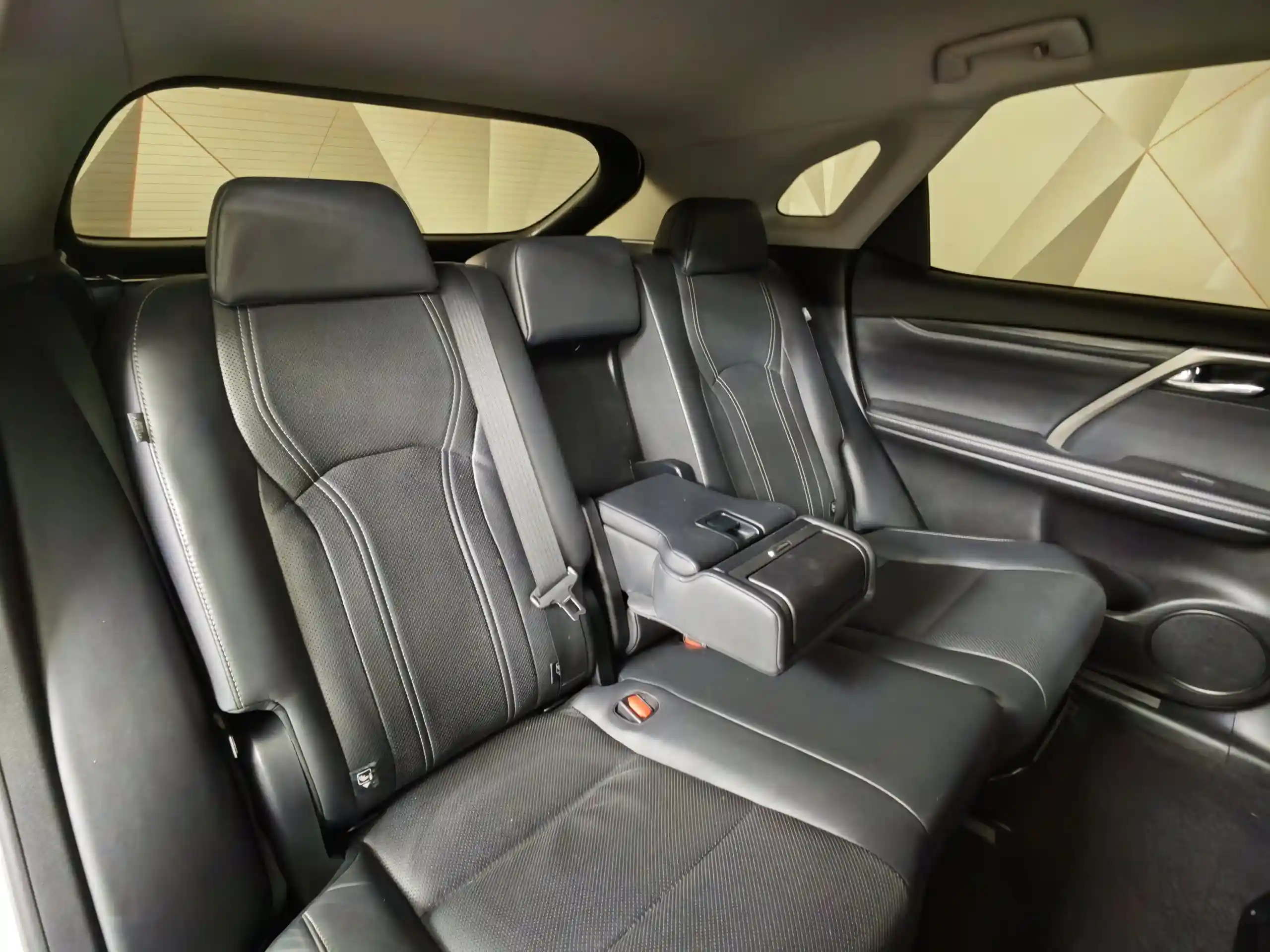 Lexus RX 2018
