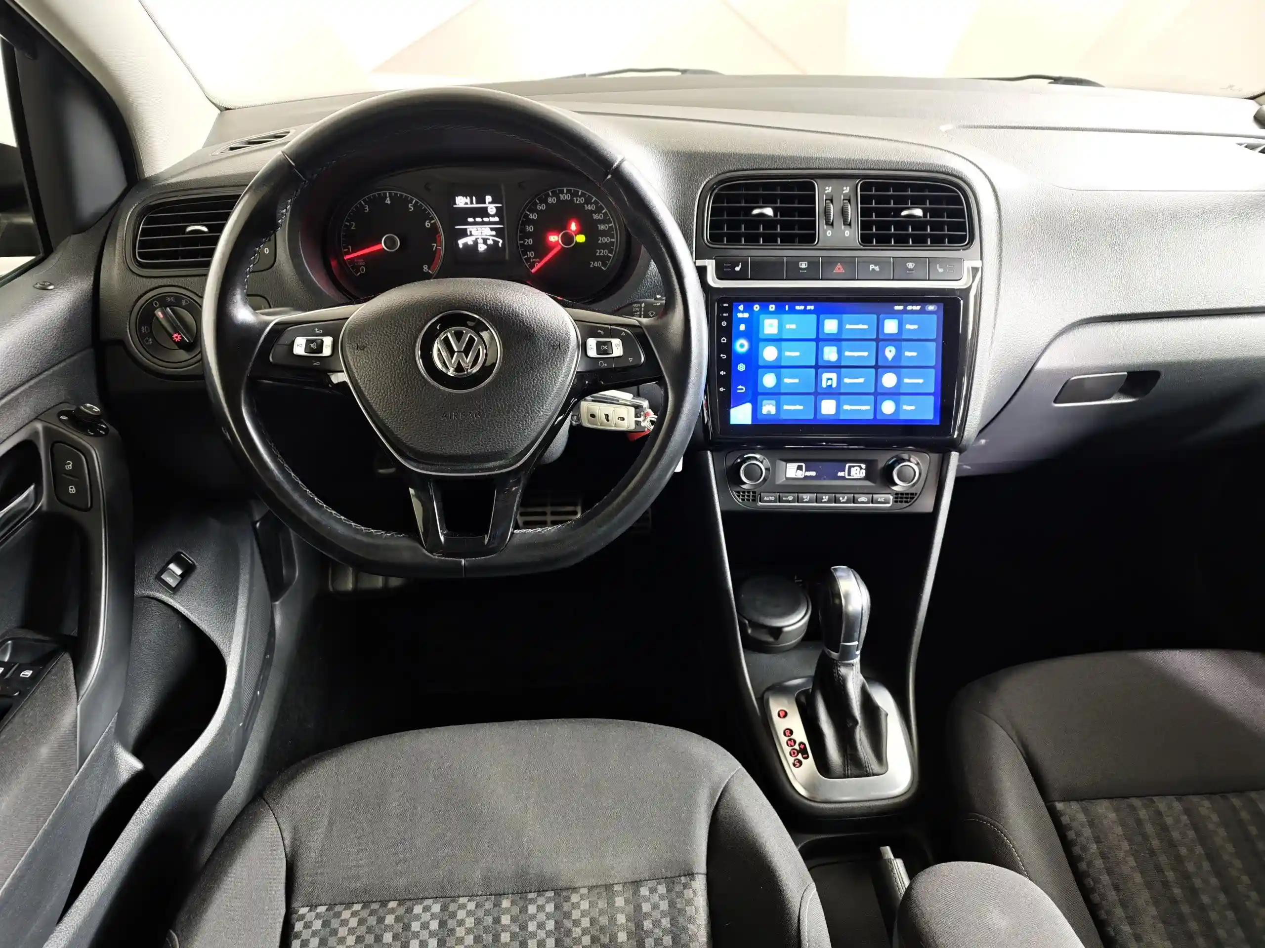 Volkswagen Polo 2015