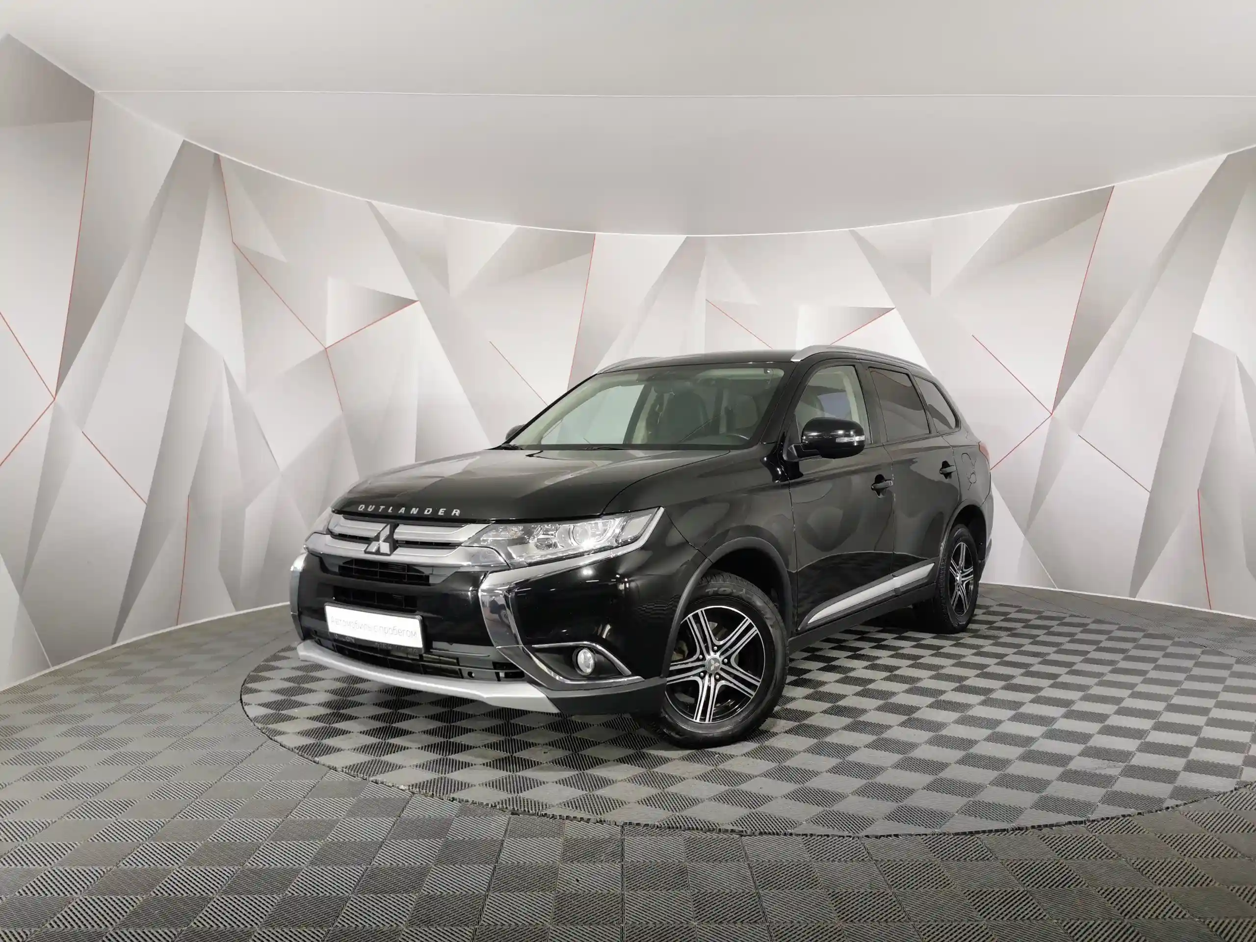 Mitsubishi Outlander 2016