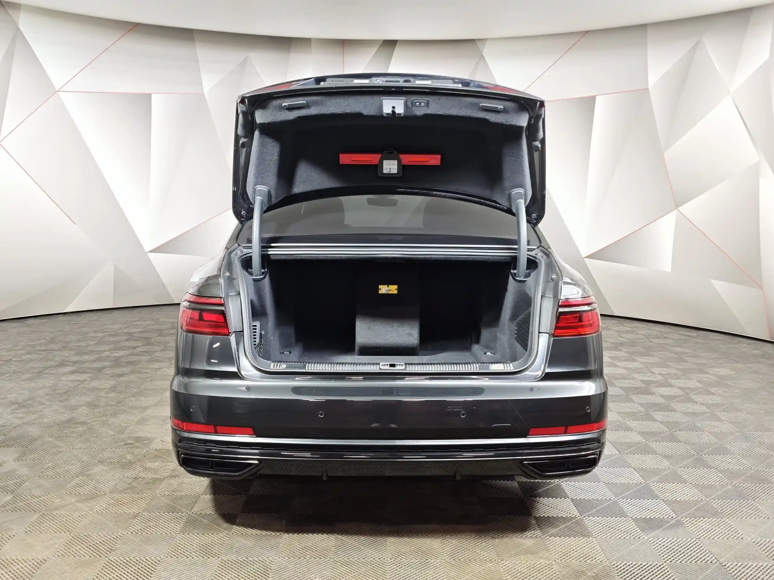 Audi A8 2019
