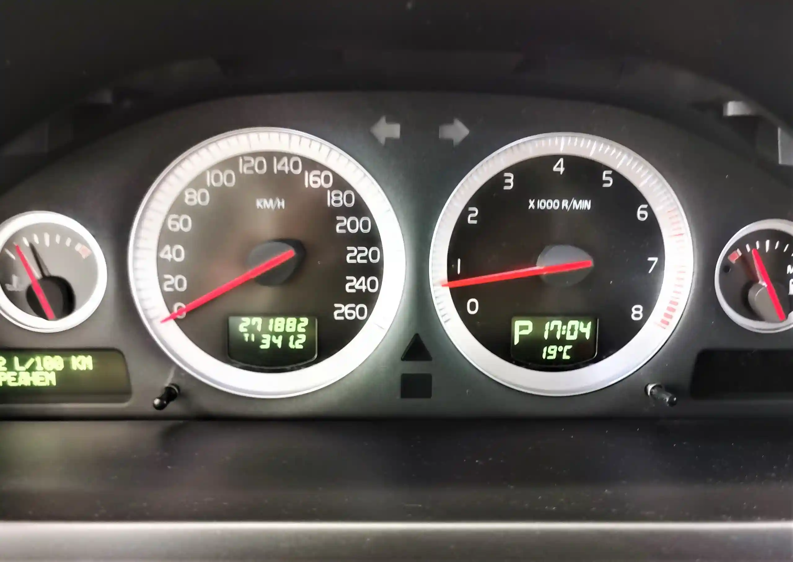 Volvo XC90 2011