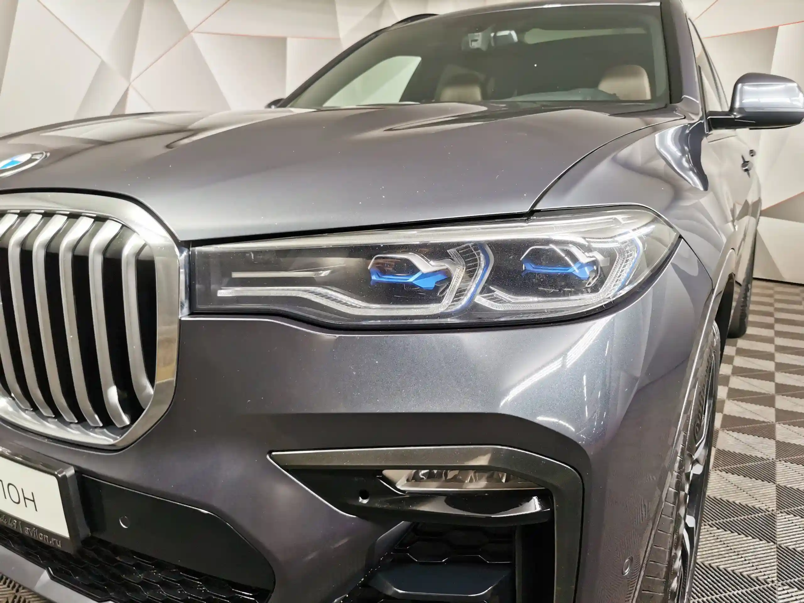 BMW X7 2019