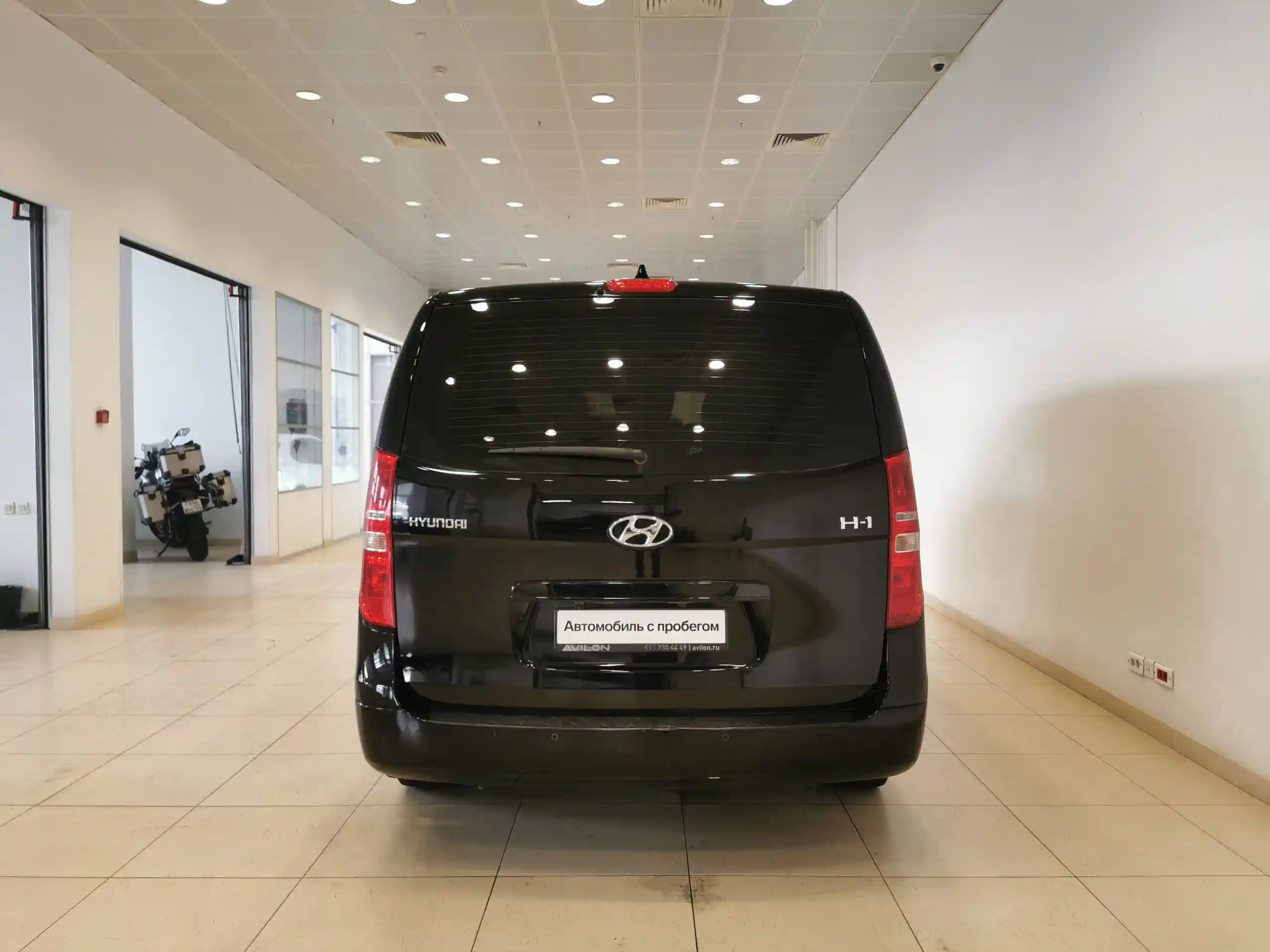 Hyundai H-1 2019