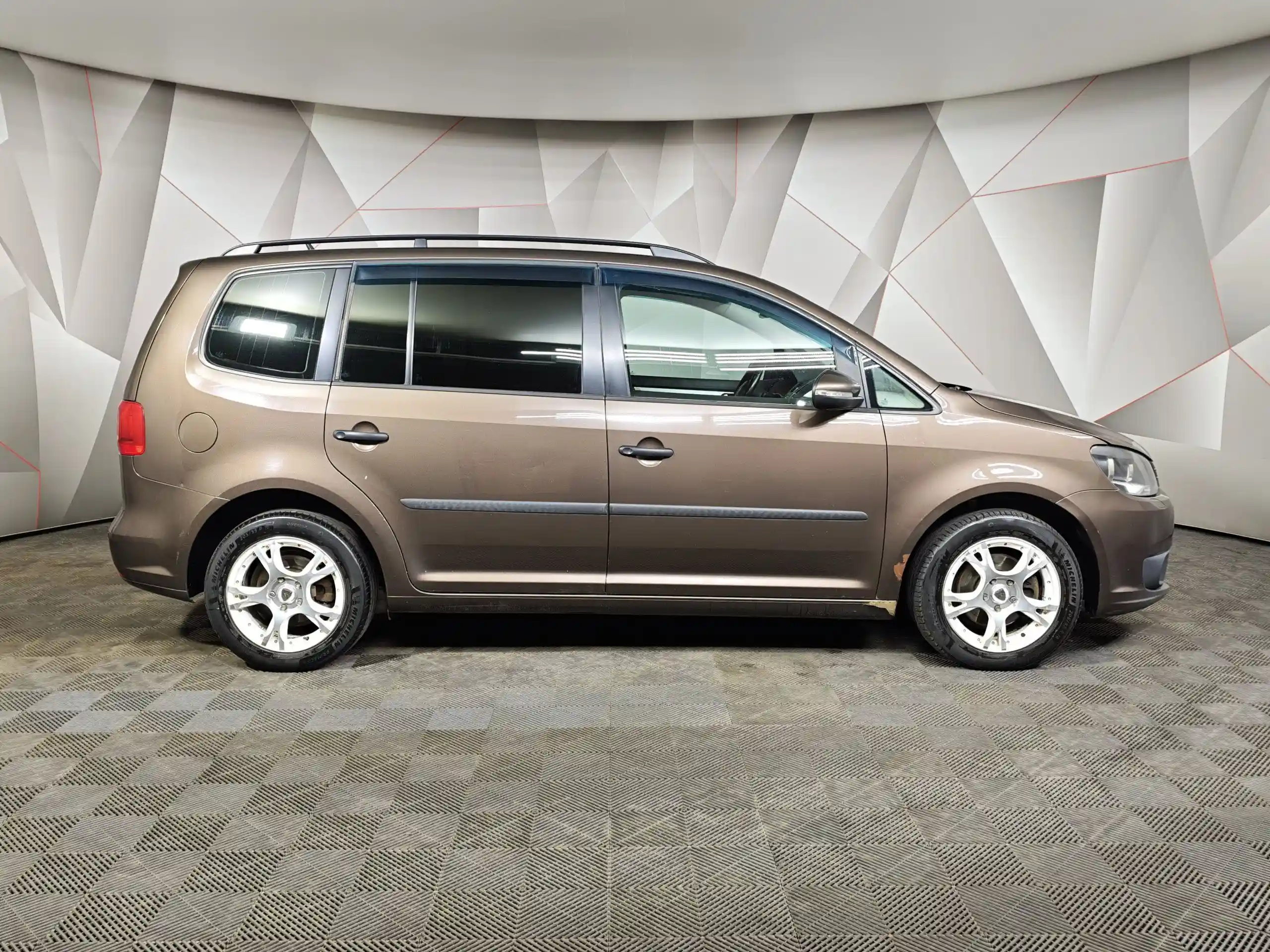 Volkswagen Touran 2012