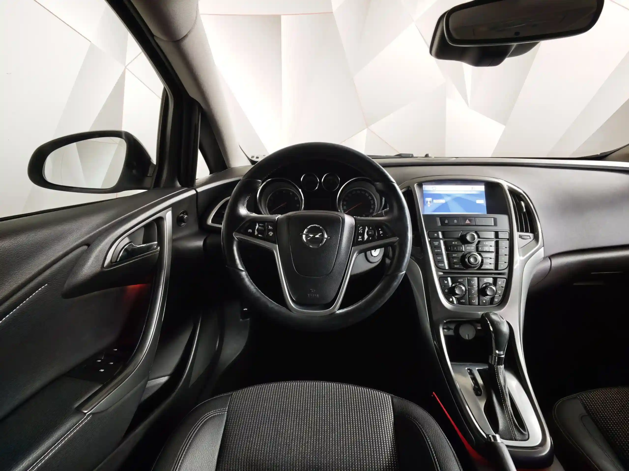 Opel Astra 2013