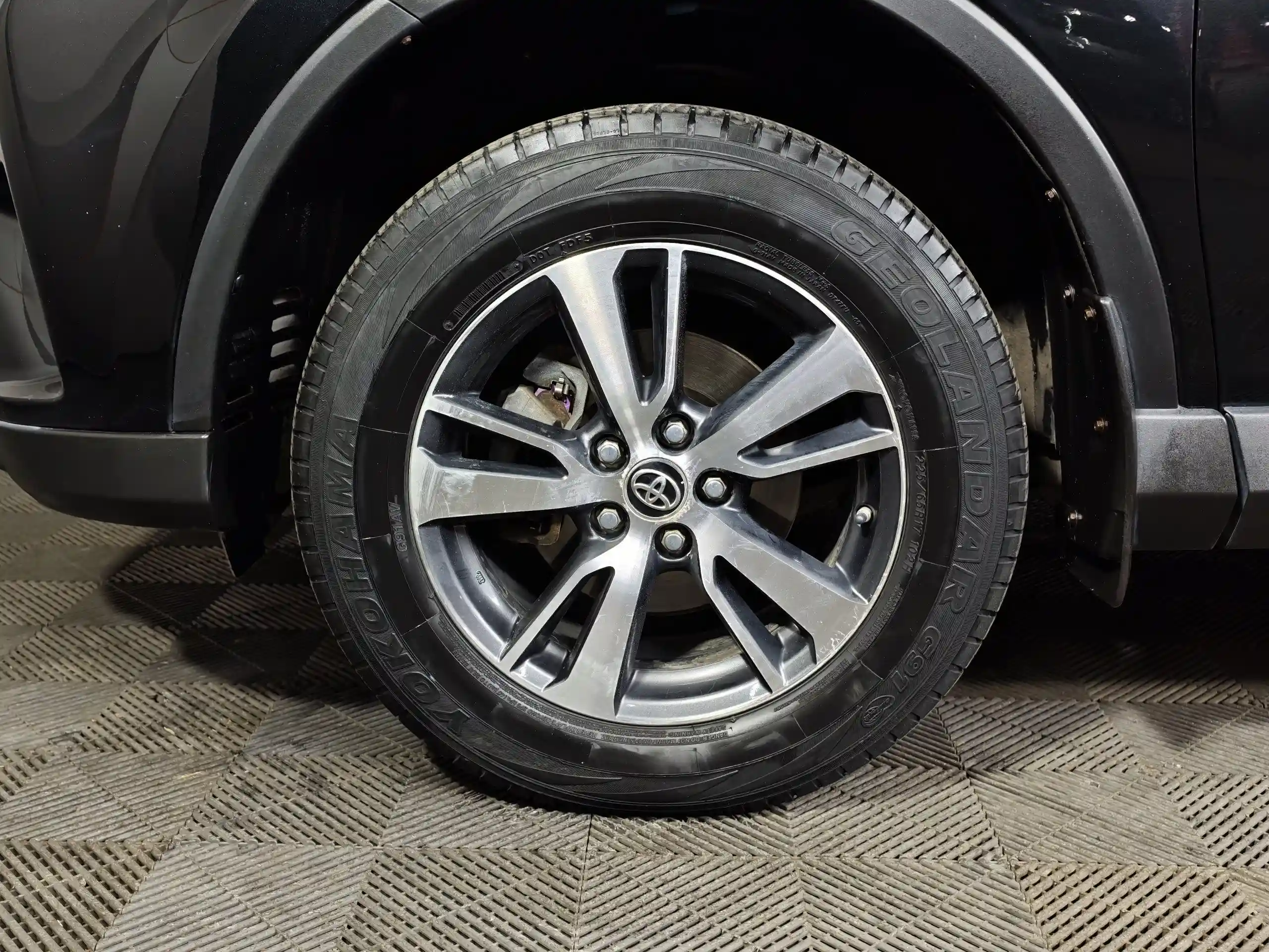 Toyota RAV4 2015
