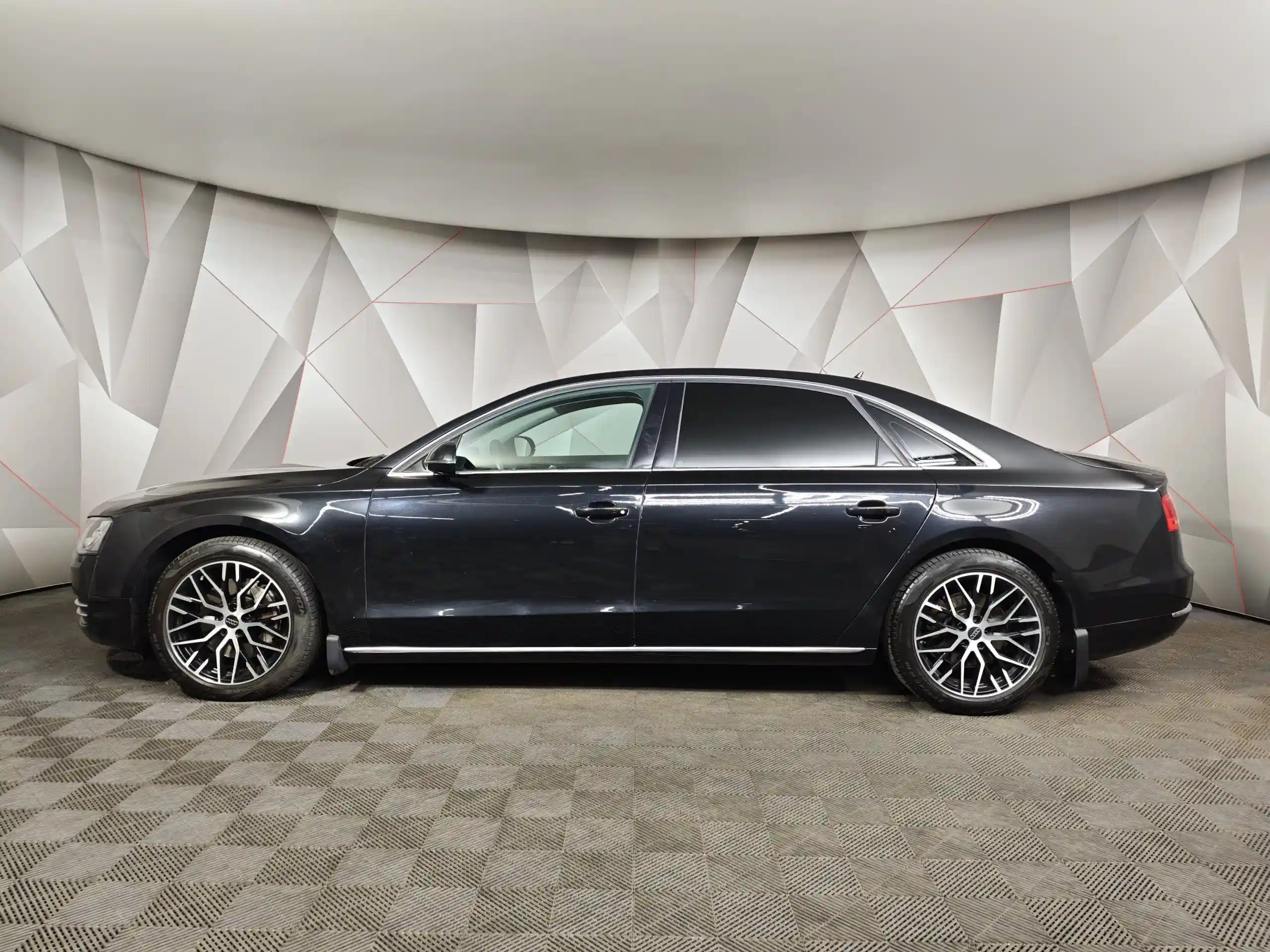 Audi A8 2011