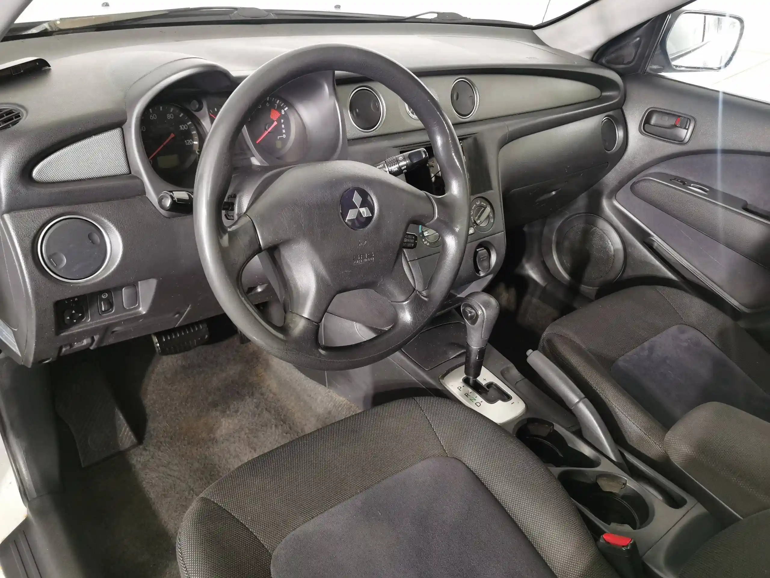 Mitsubishi Outlander 2004