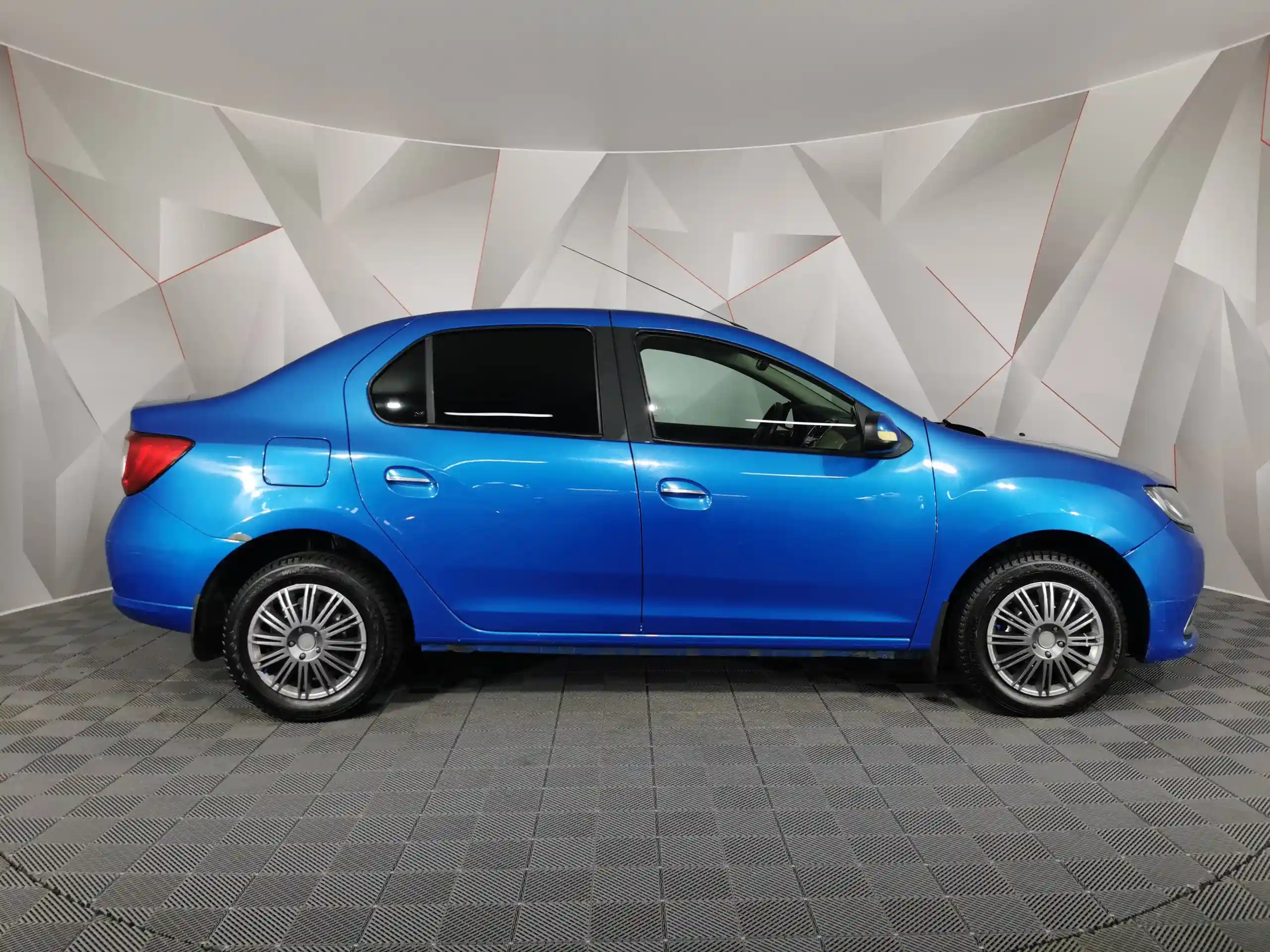 Renault Logan 2015