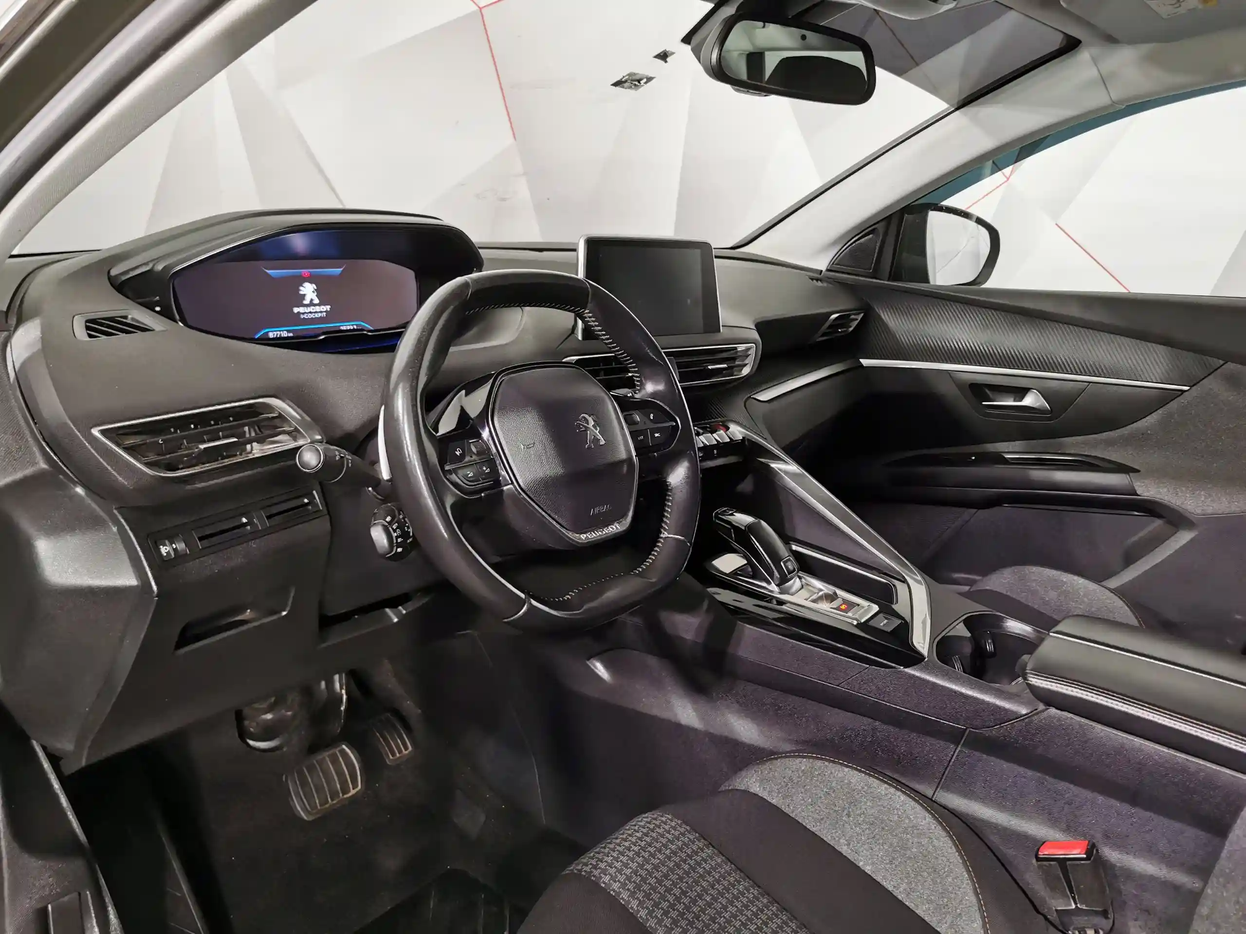 Peugeot 5008 2019