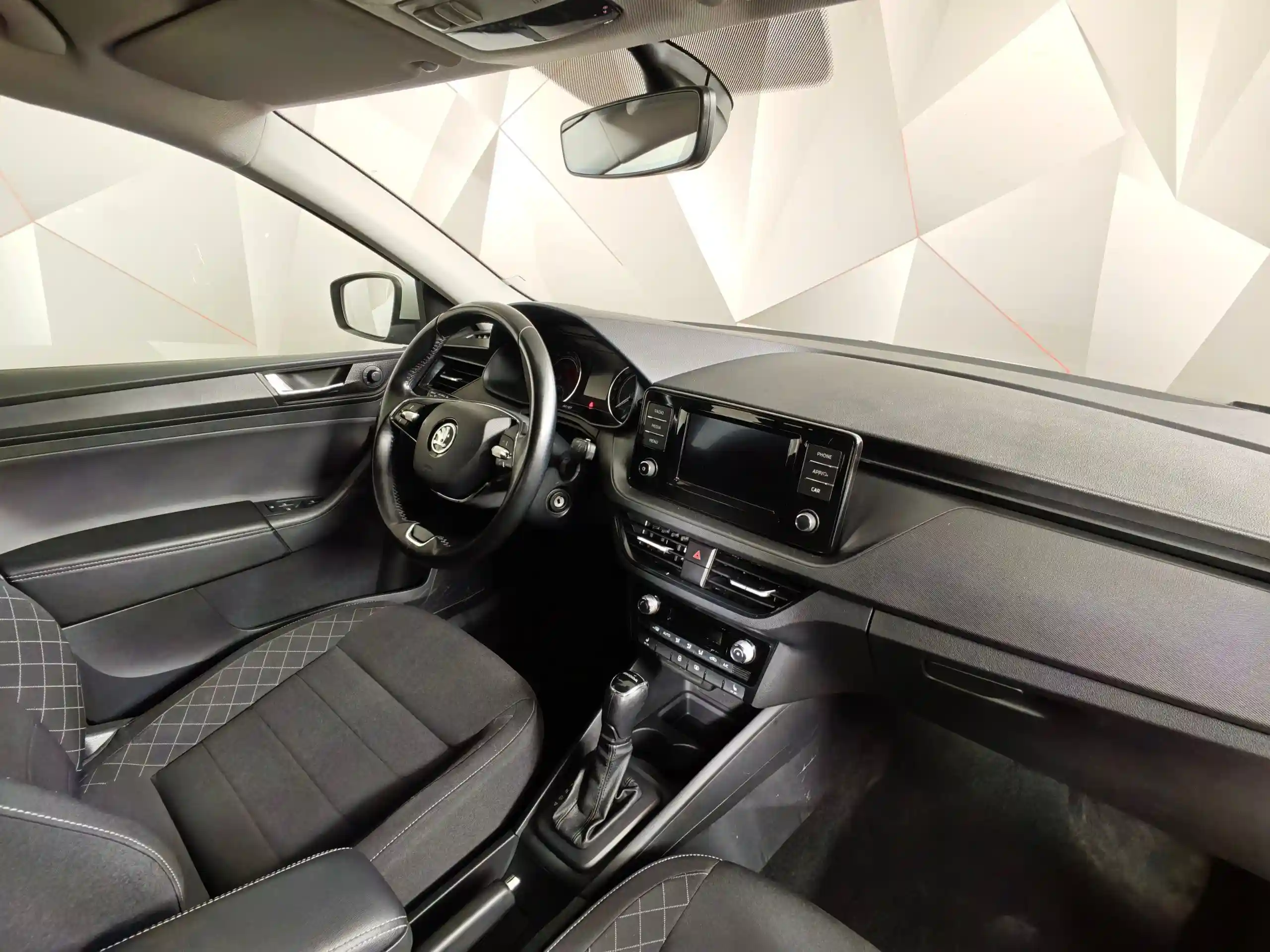 Skoda Rapid 2021
