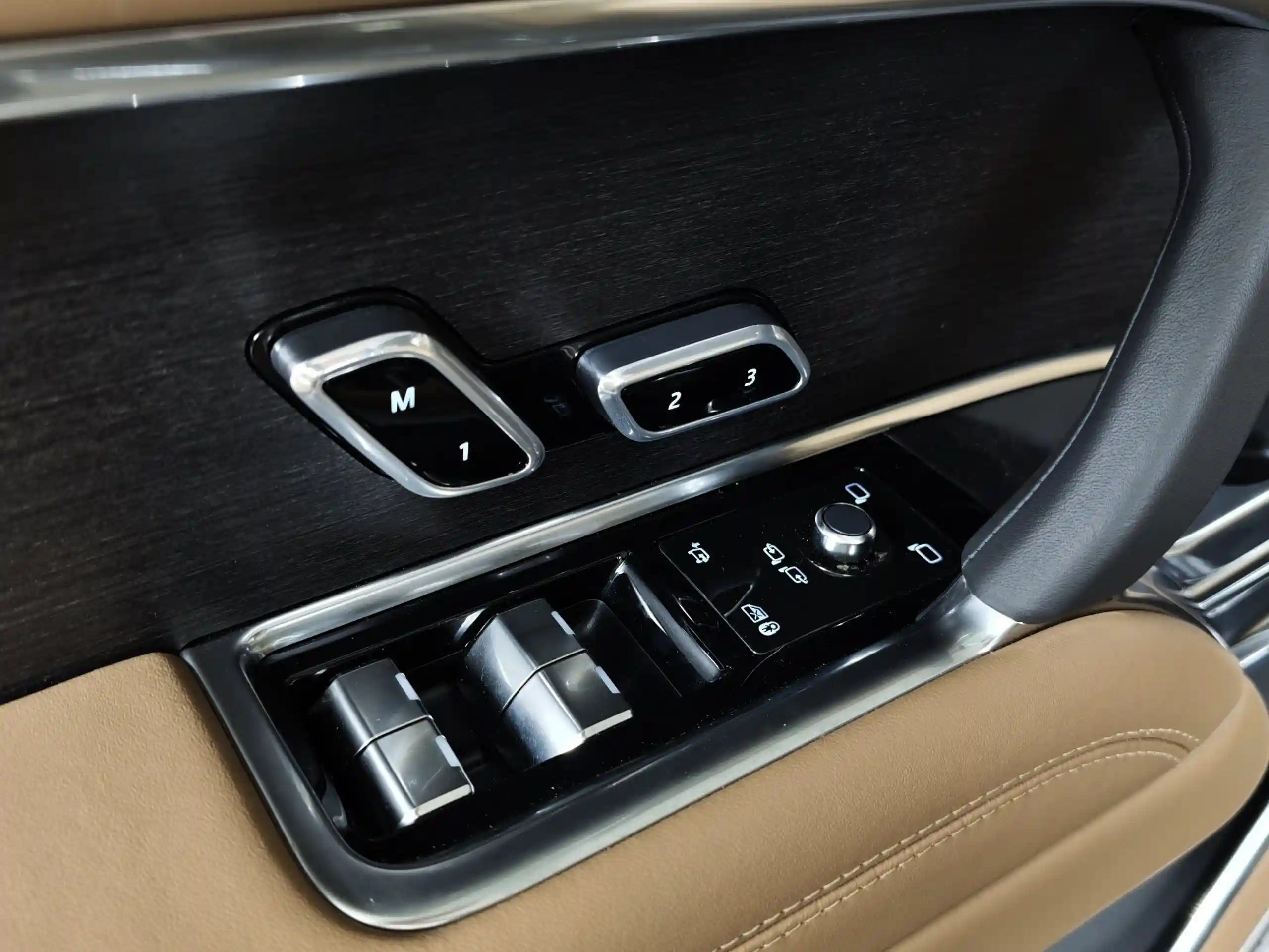 Land Rover Range Rover 2025