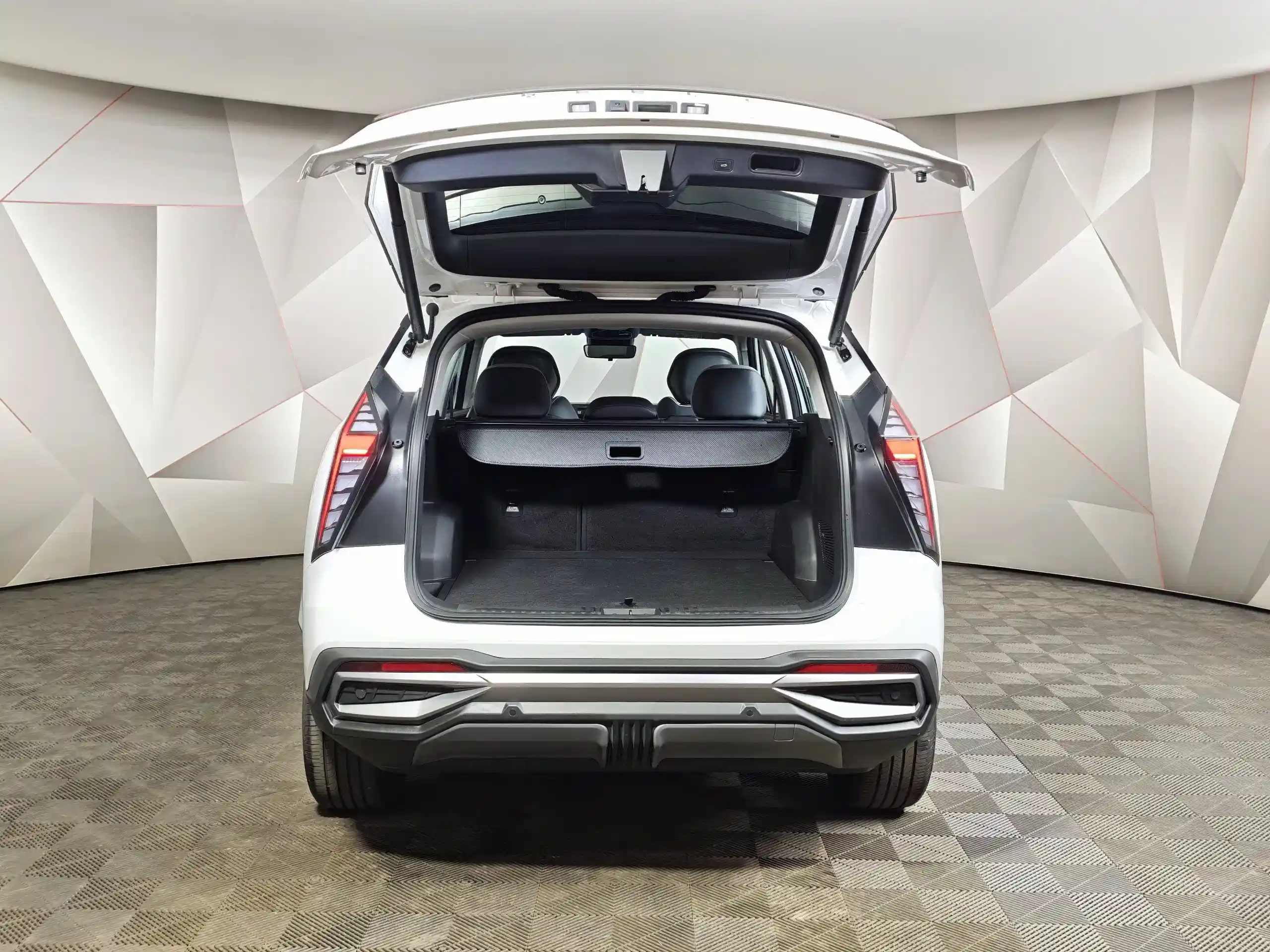 Geely Atlas 2024