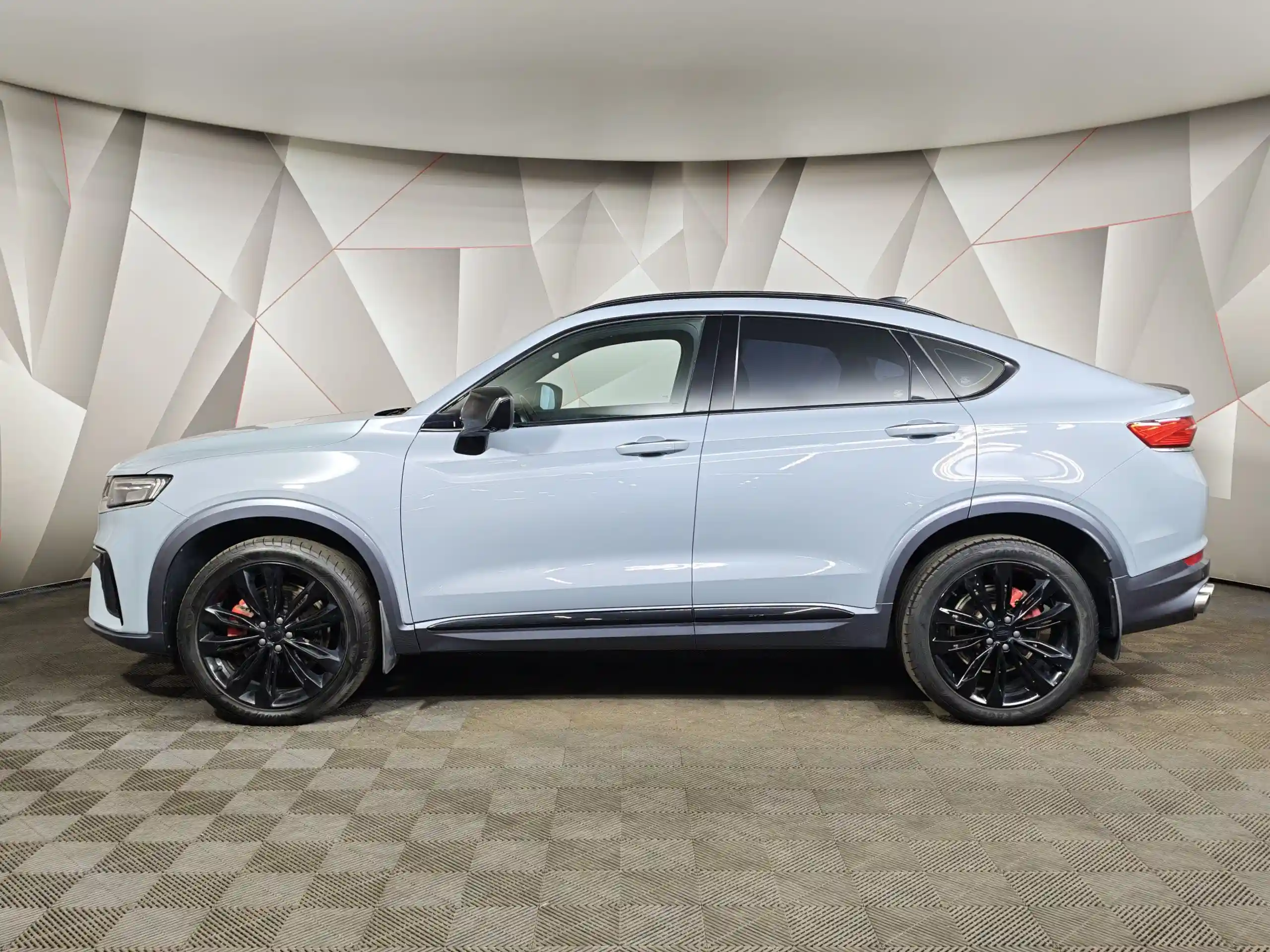 Geely Tugella 2022