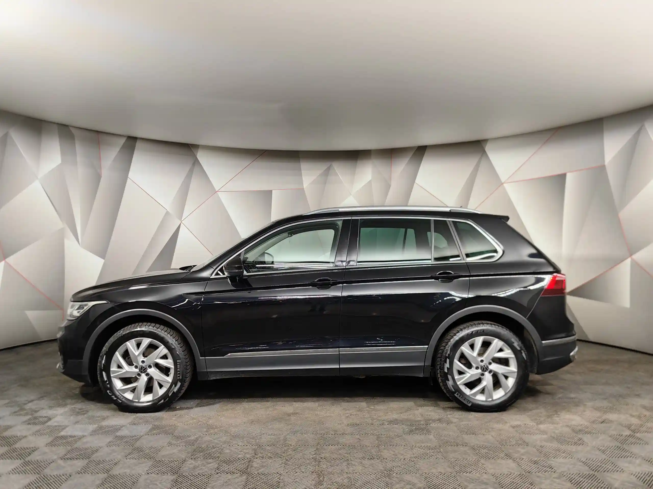 Volkswagen Tiguan 2021