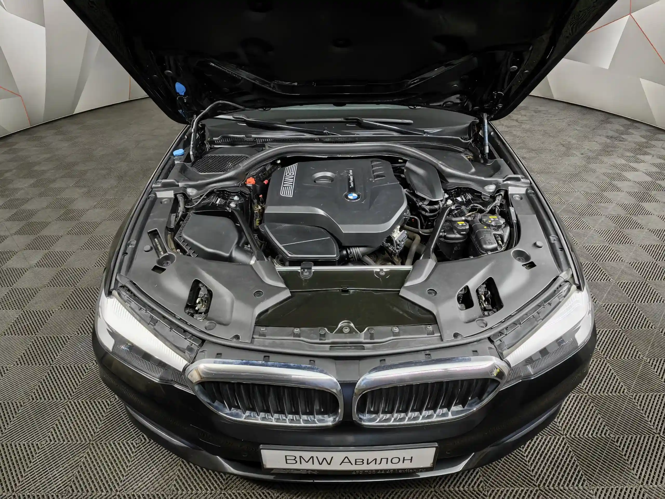 BMW 5 серия 2017