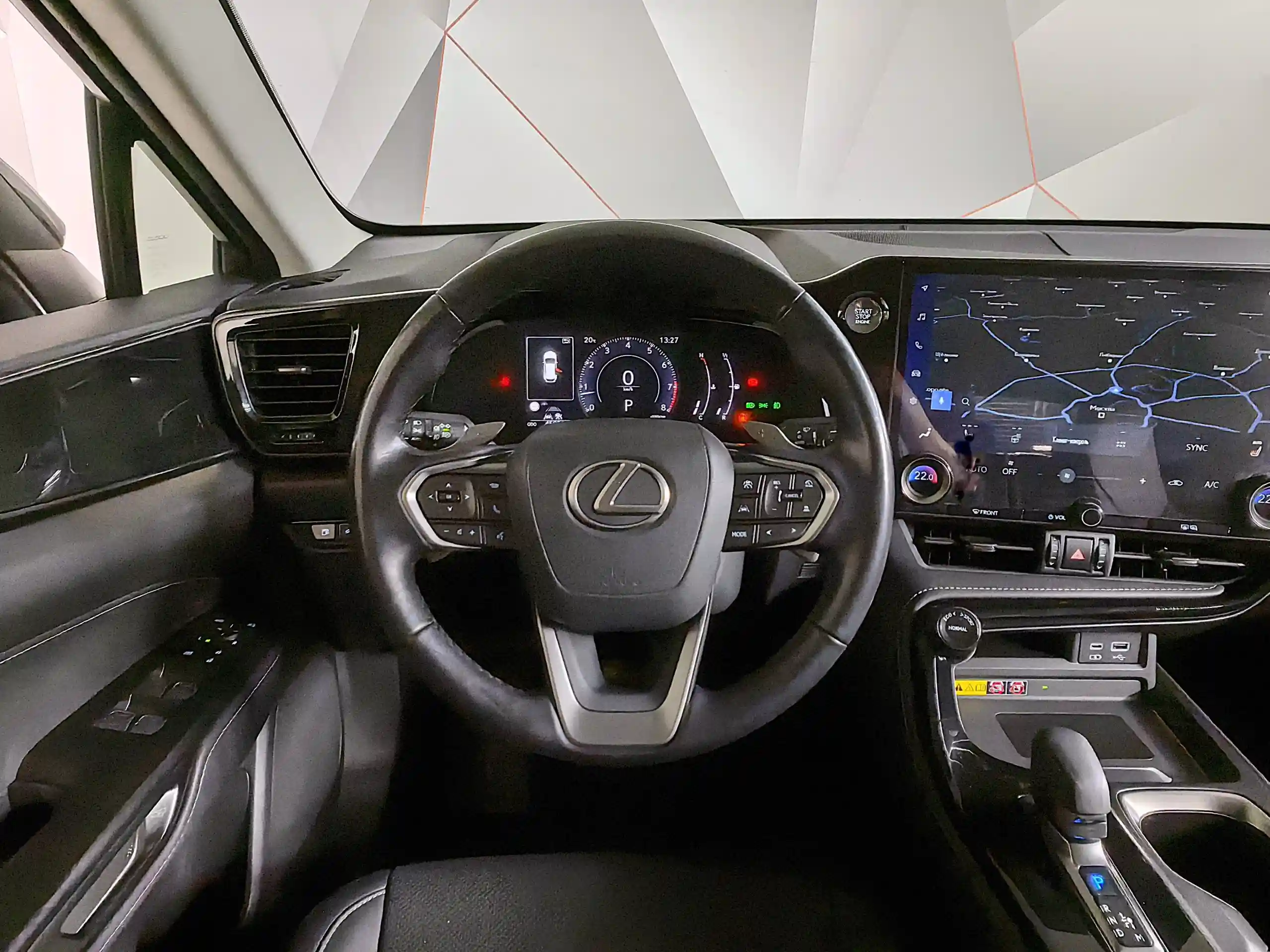 Lexus NX 2021