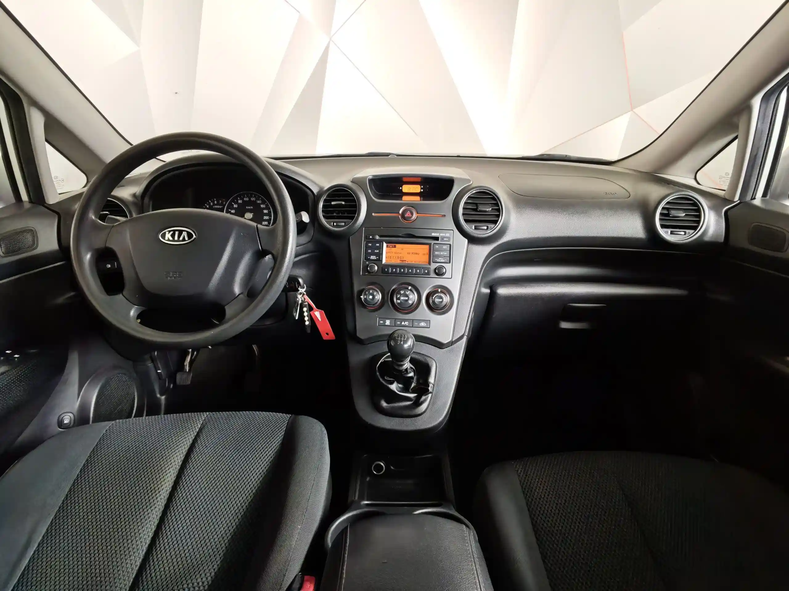 Kia Carens 2011