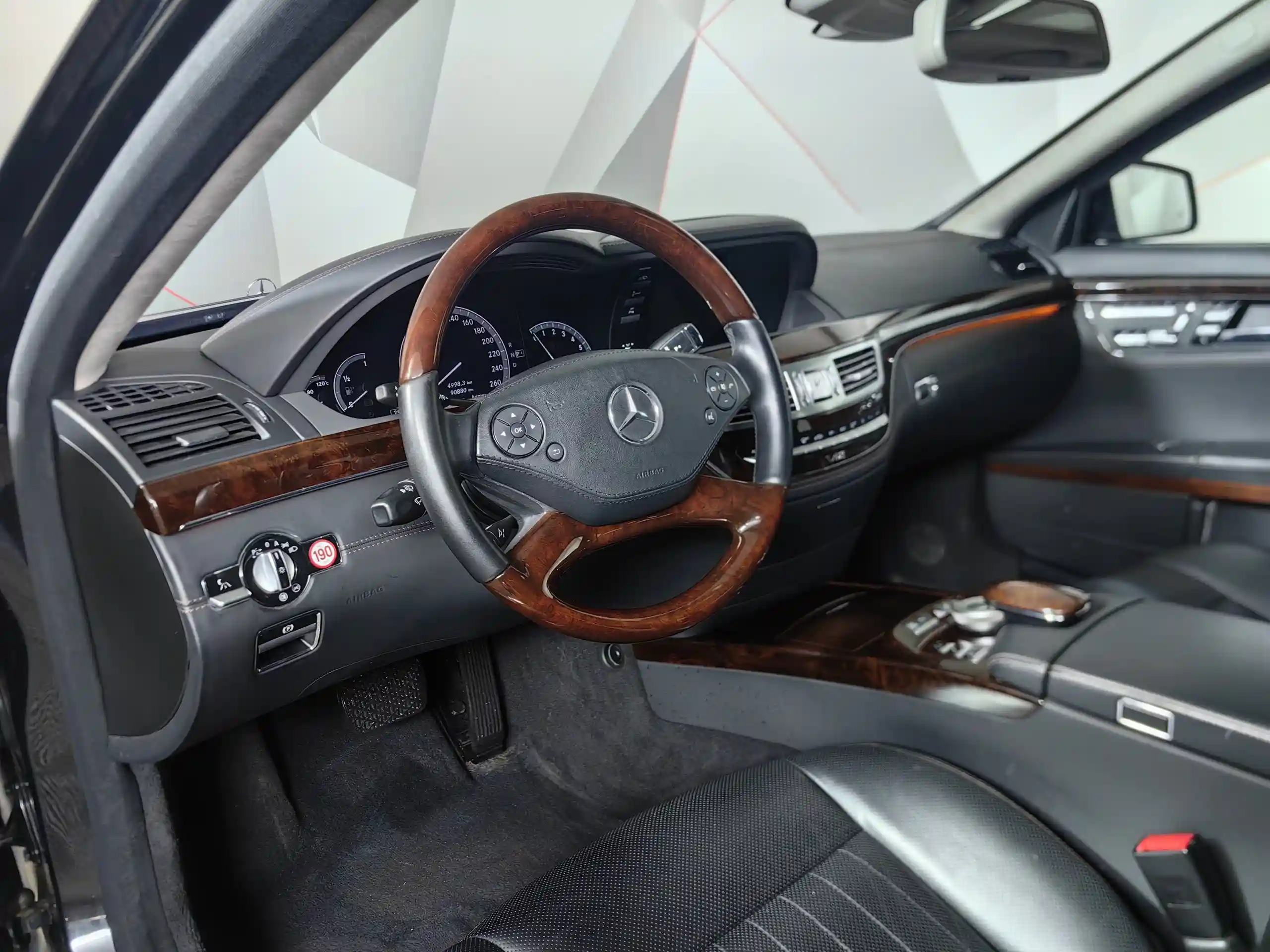 Mercedes-Benz S-Класс 2012